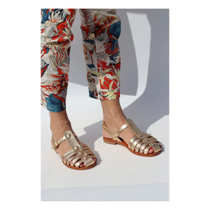 Mama Praïa - Metallic Fish-Style Sandal | Gold
