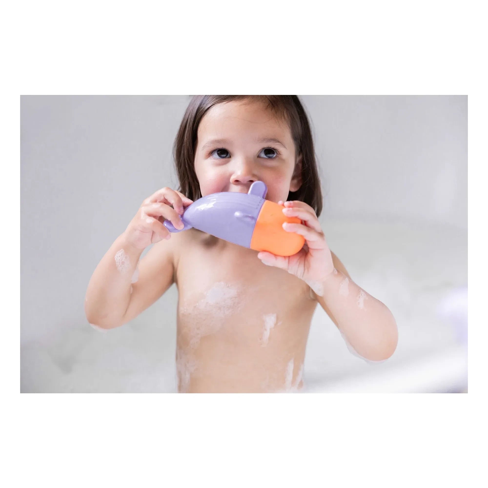 Quut - Squeezi Whale Bath Toy | Purple