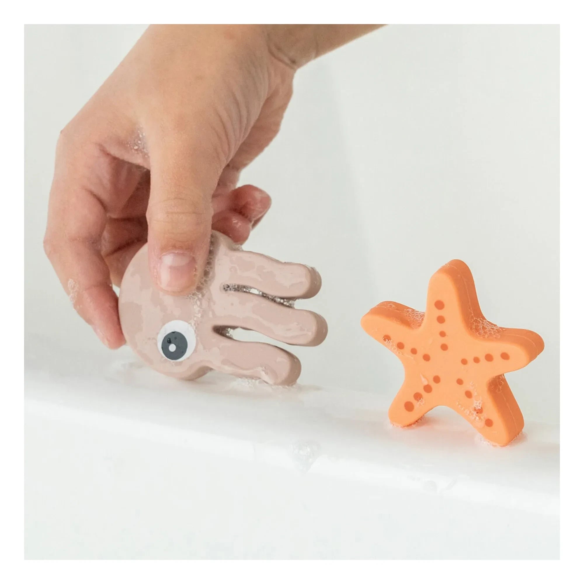 Done by Deer - Sea Friends Bath Fishing Game
