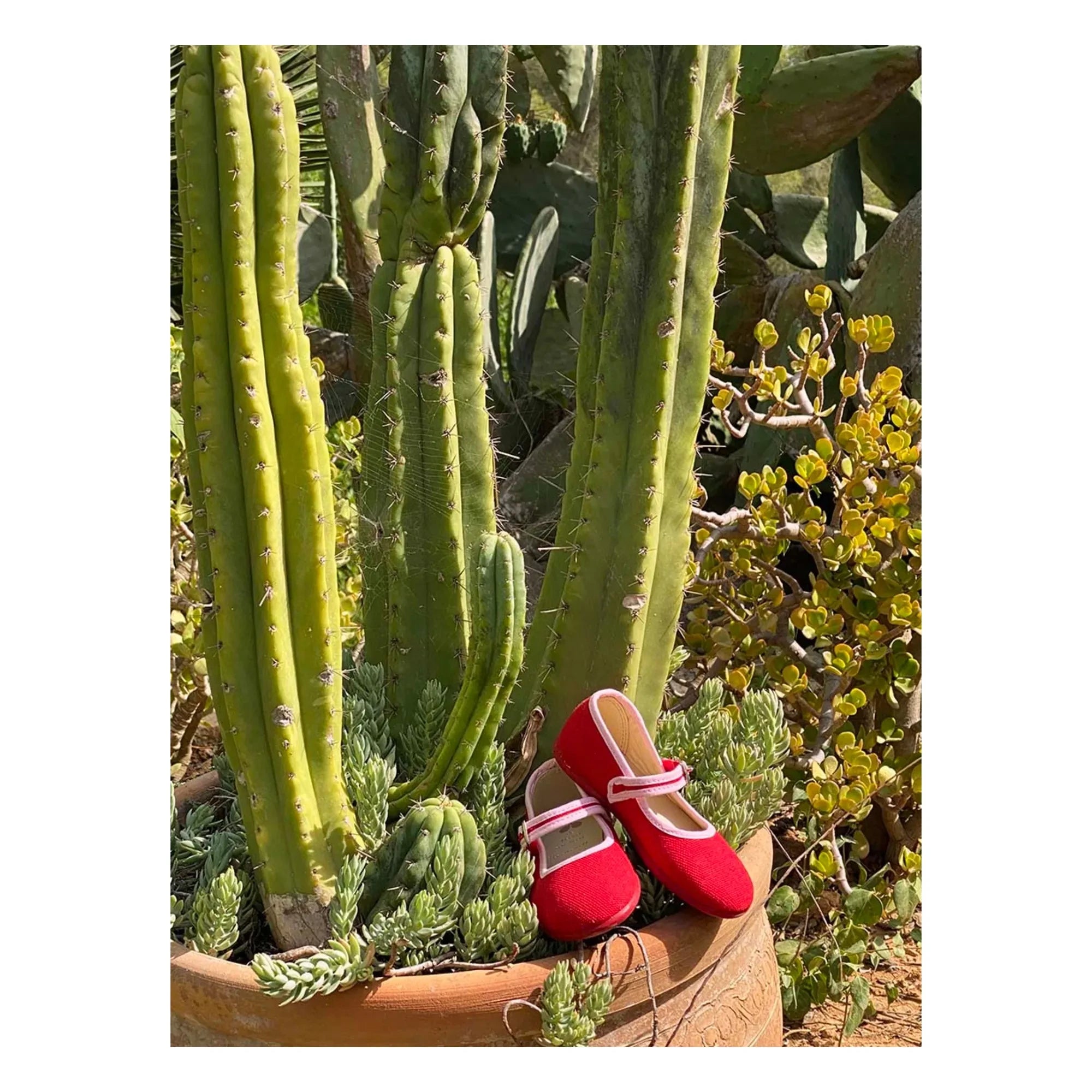 Hermosilla - Poppy Sandals | Red