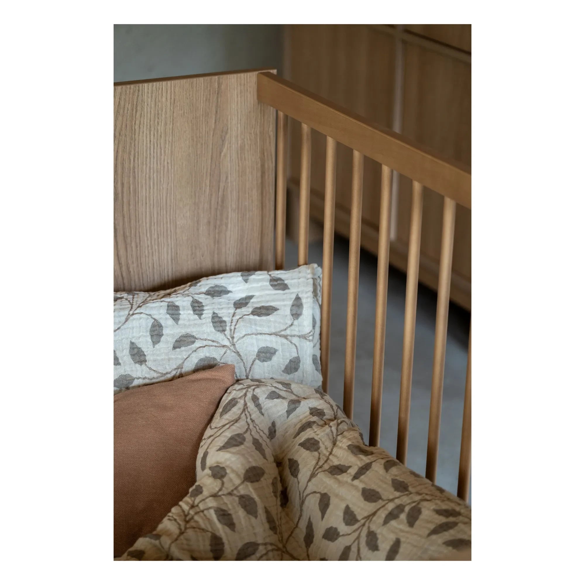 Quax - Kyo crib bed 70x120 | Honey