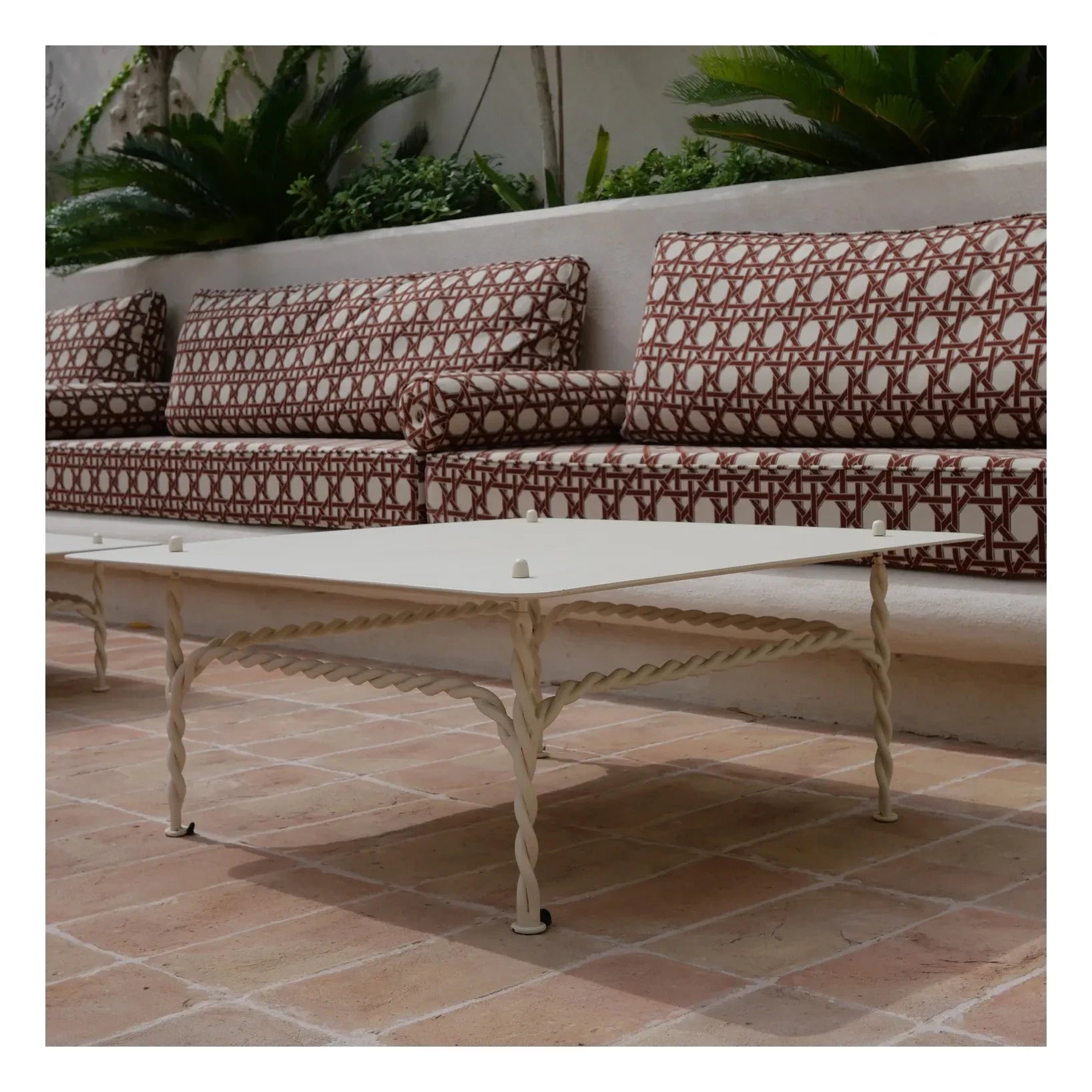 Honoré - Torsade Coffee Table | Ecru