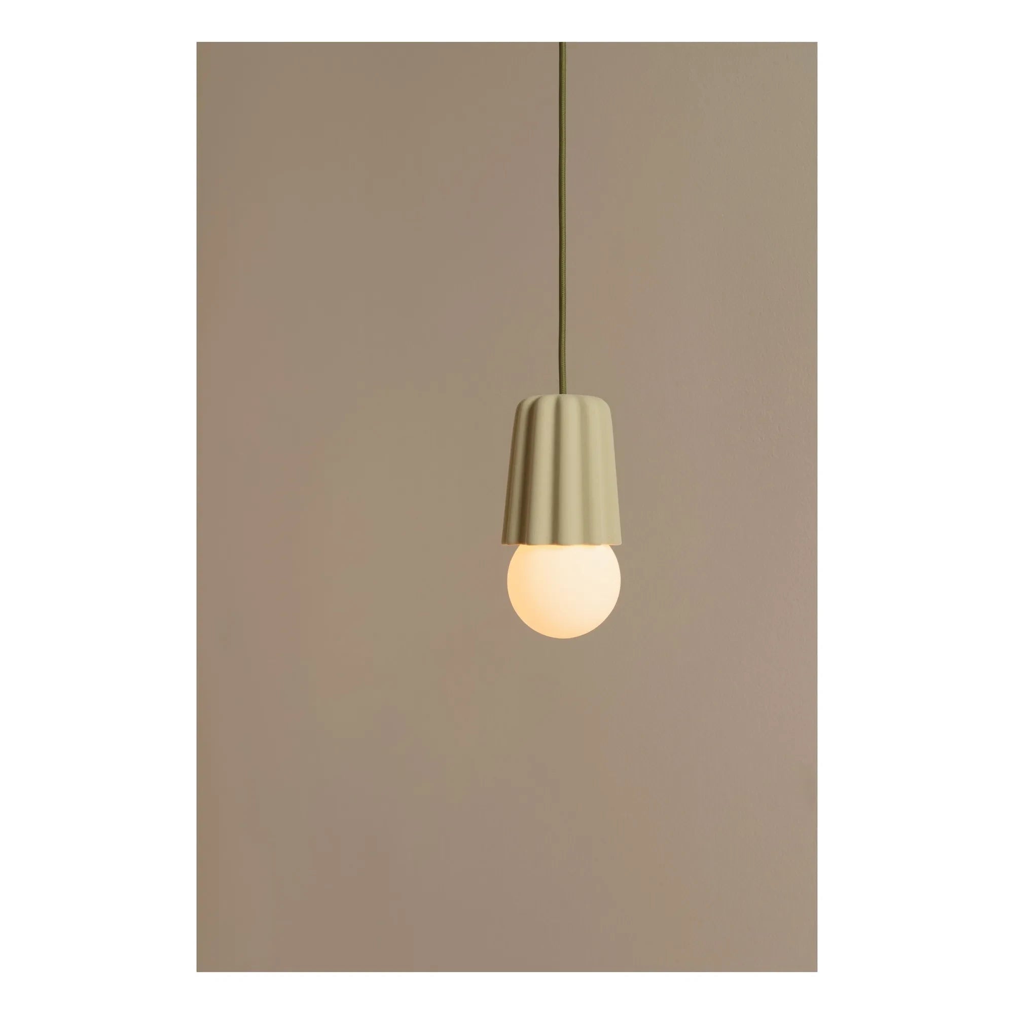 Schneid Studio - Plaster Ceramic Pendant Lamp | Pistachio Green
