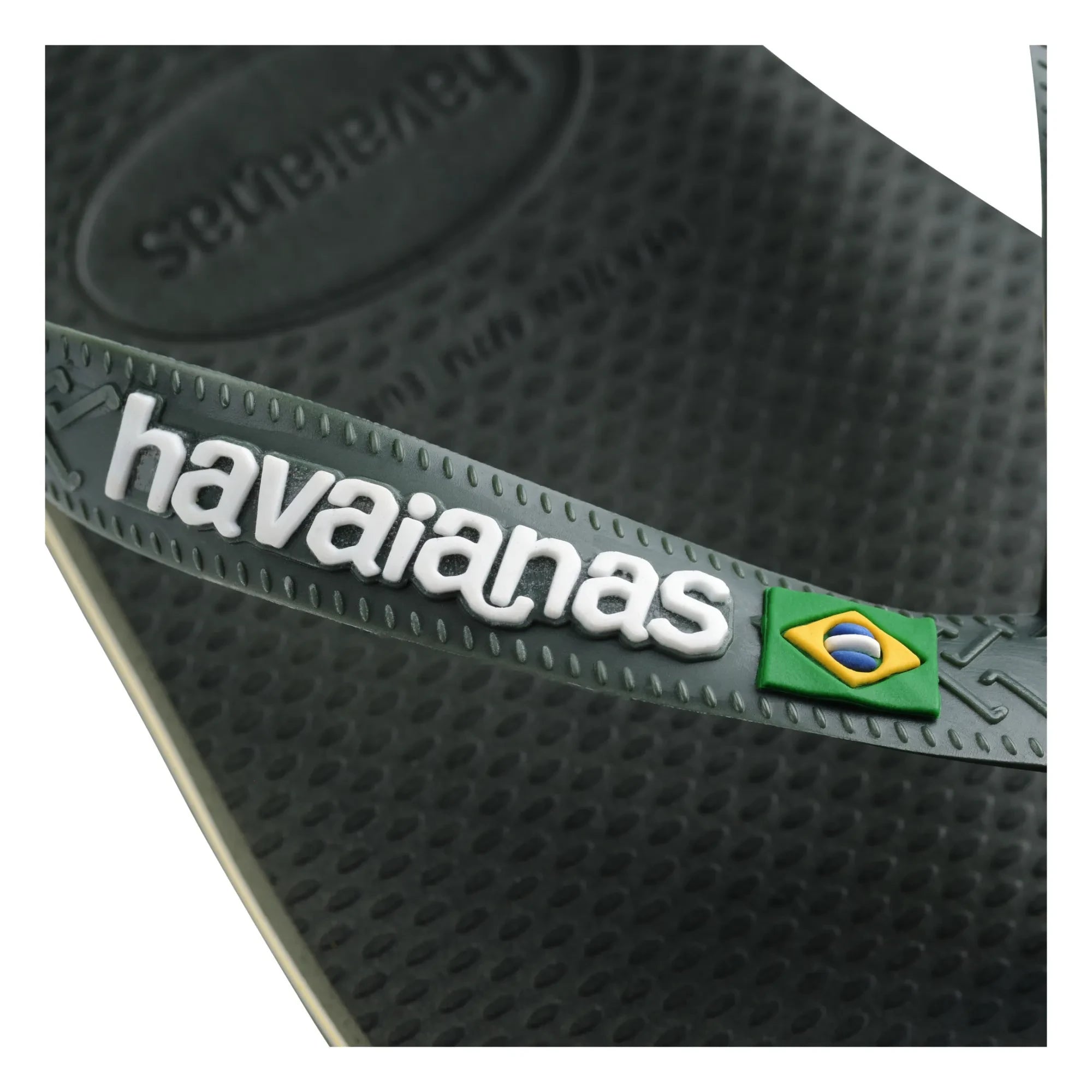 Havaianas - Brasil Logo Flip Flops | Olive Green