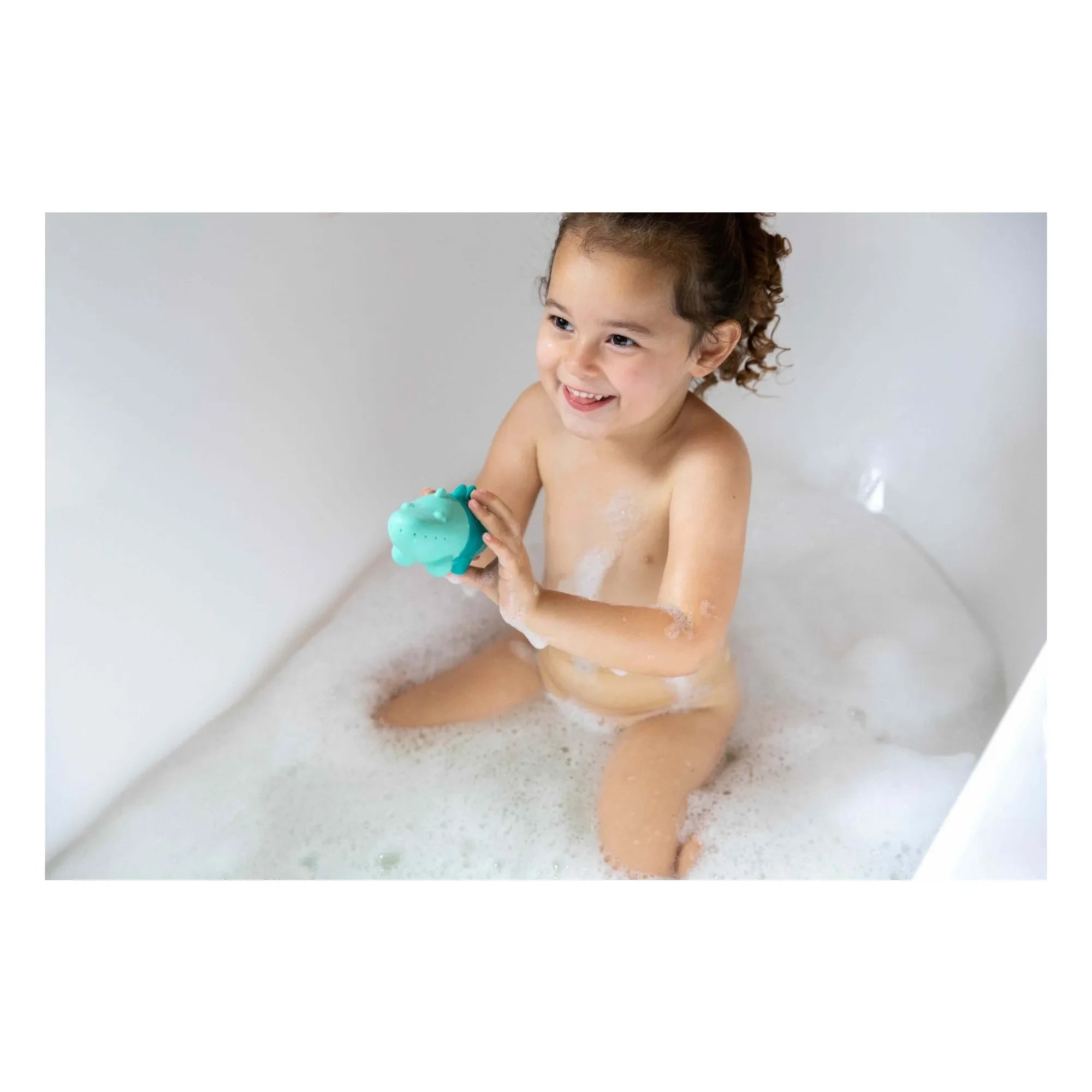Quut - Squeezi Croco bath toy | Green