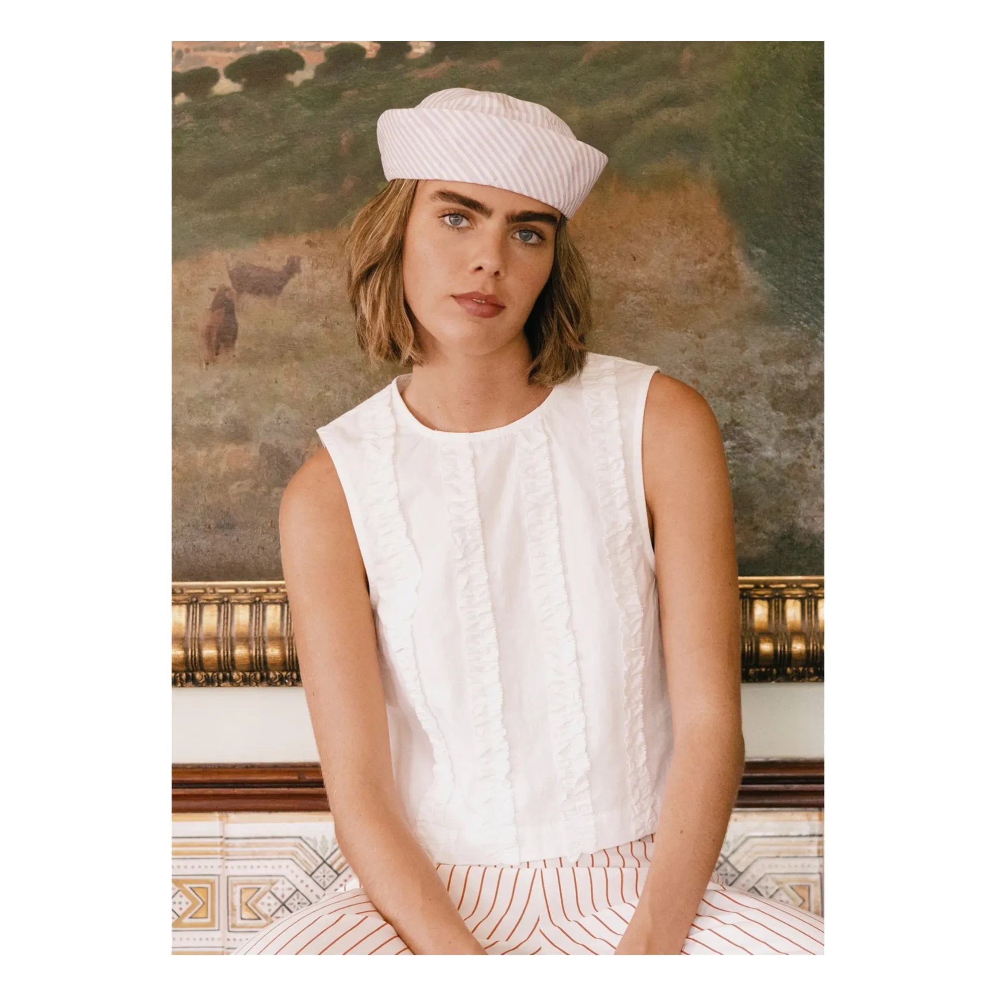 The Tiny Big Sister - Cotton Top | White