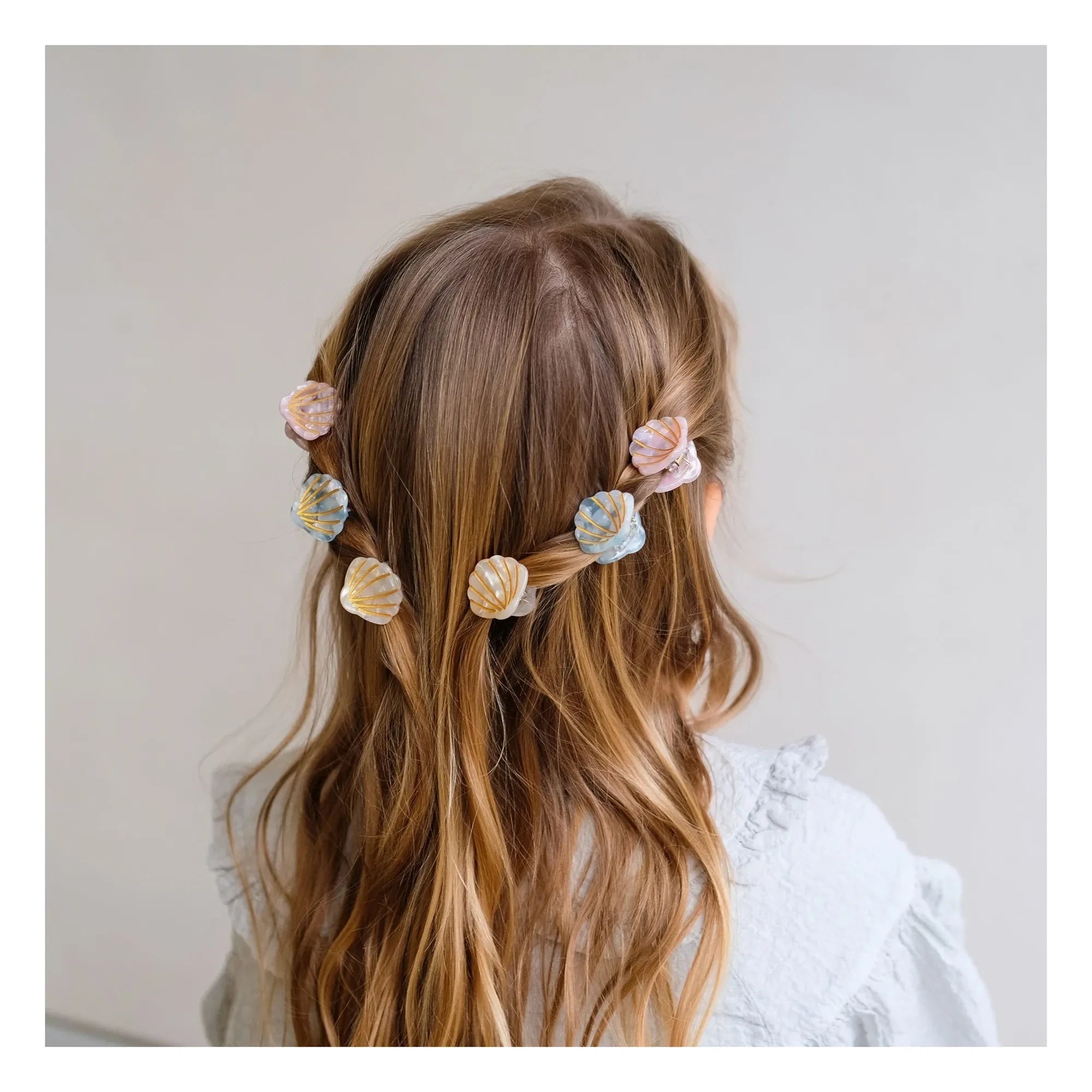 Mimi & Lula - Set of 6 Mini Seashell Clips | Cream