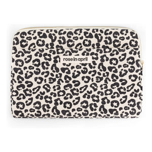 Rose in April - Graou Laptop Case | Oatmeal