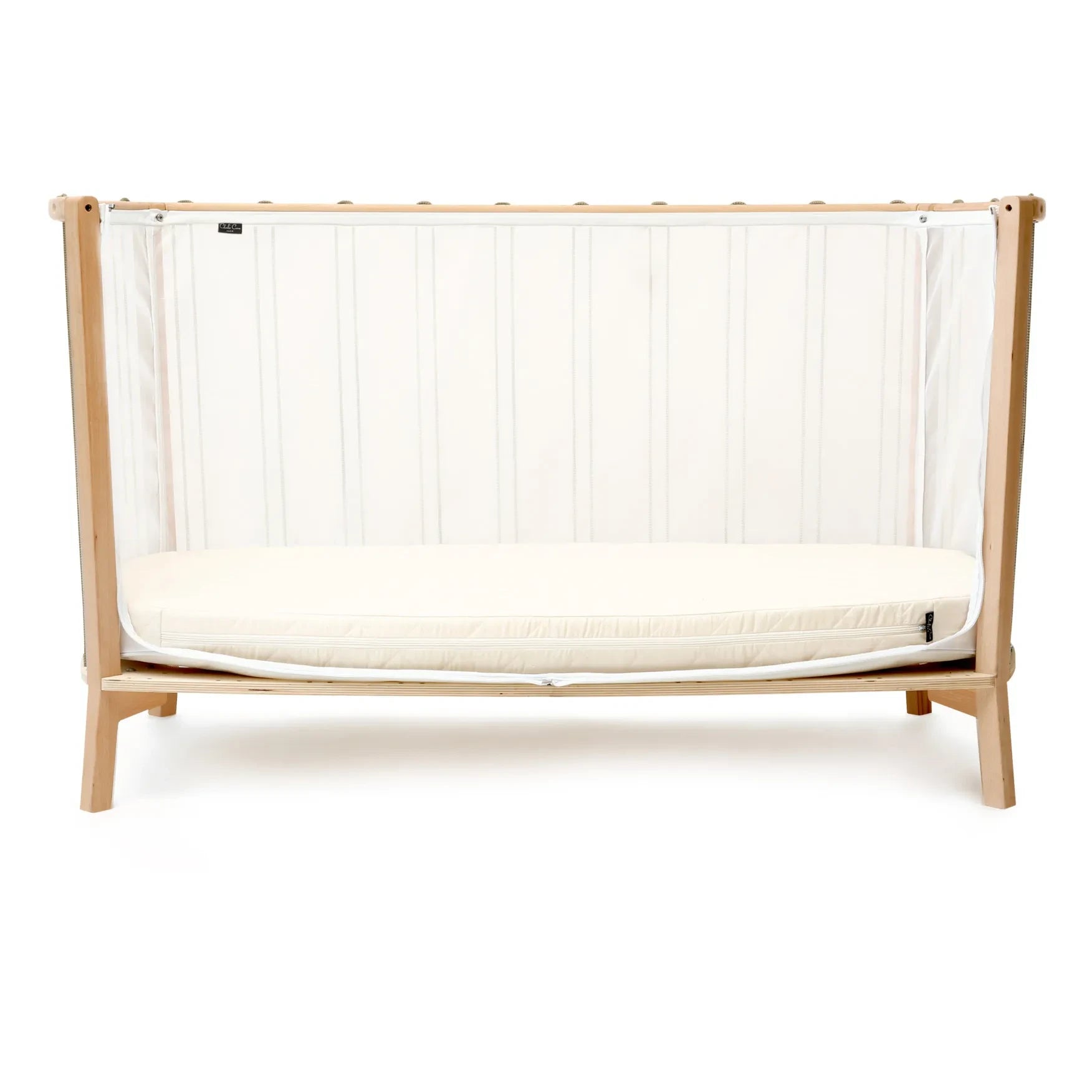 Charlie Crane - Kimi Convertible Crib | Hazel
