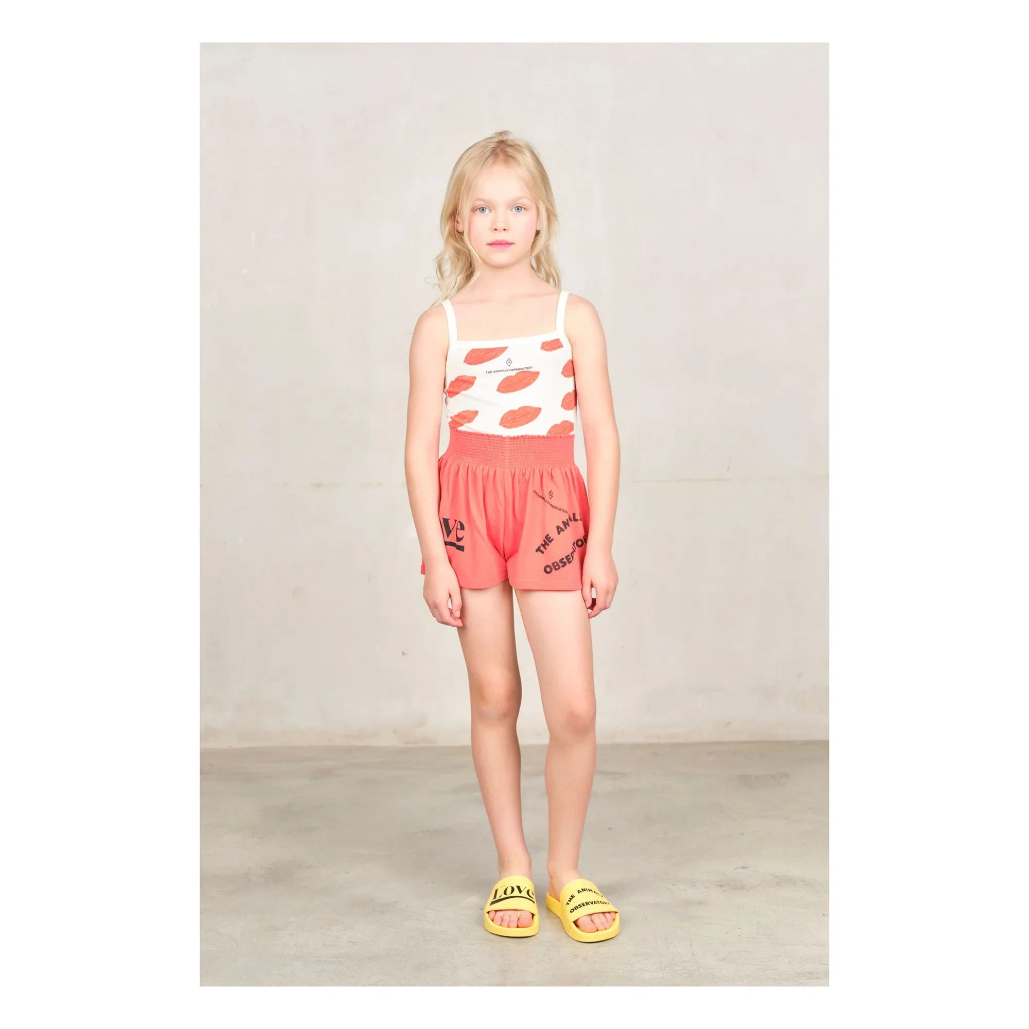 The Animals Observatory - Short Ostrich | Red