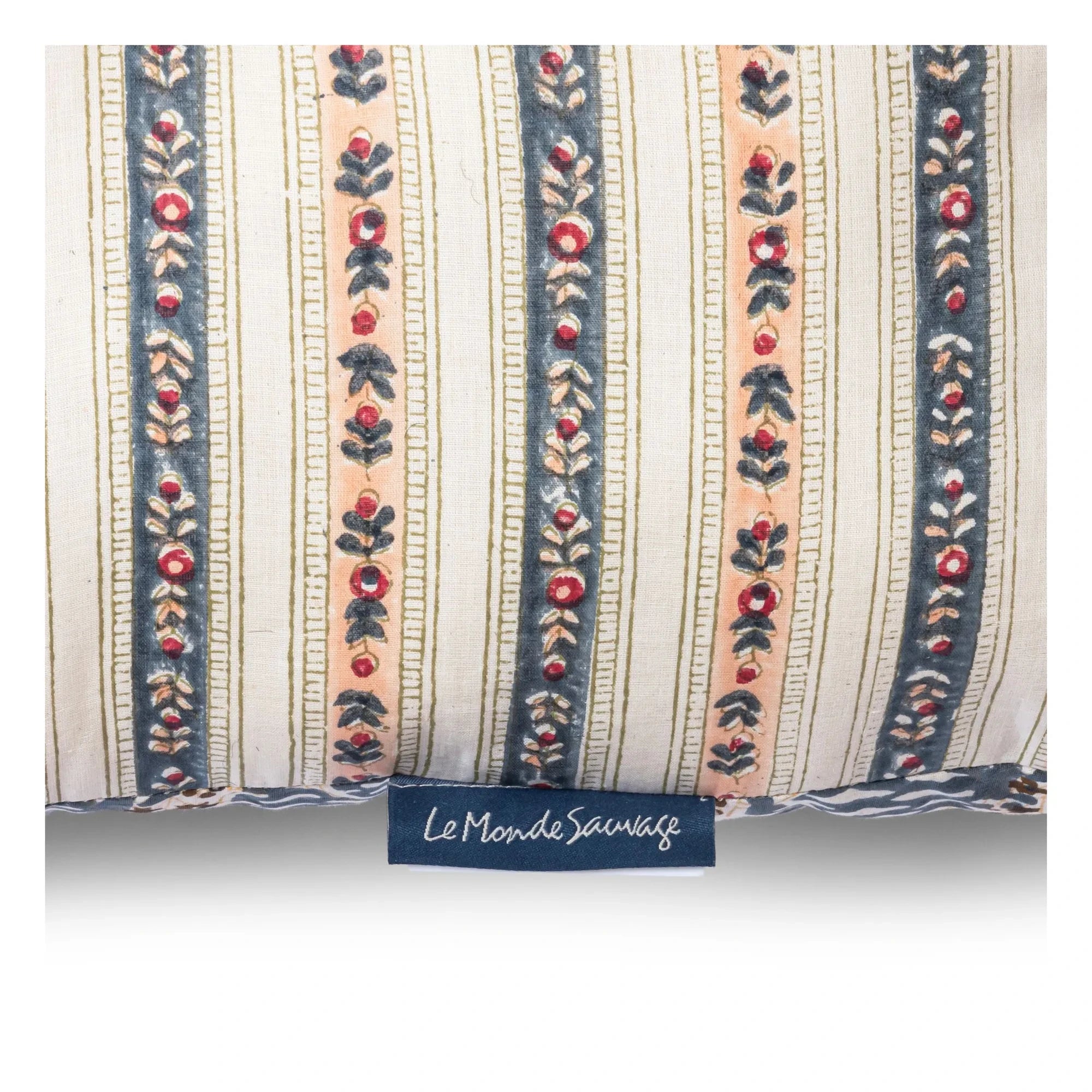 Le Monde Sauvage - Boréal London Pillow | Blue