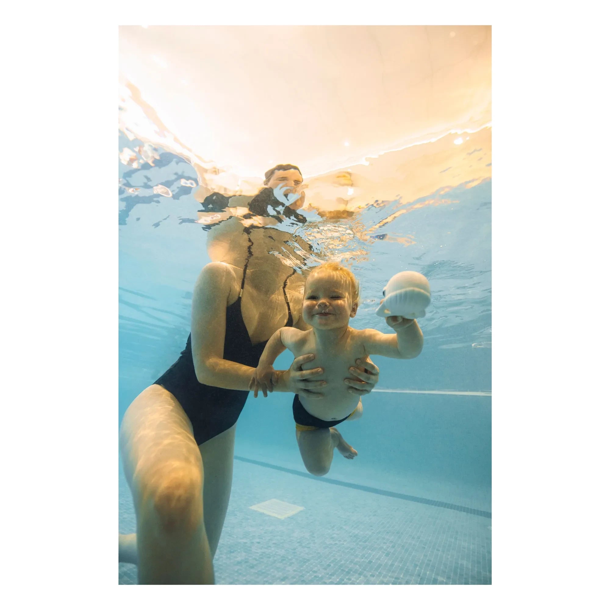 Oli & Carol - Walter Whale Bath Toy