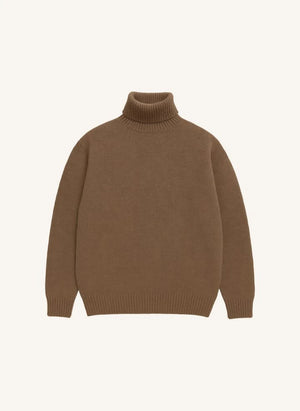 Origin Knitwear - Seamless Wool Turtleneck Sweater | Brown