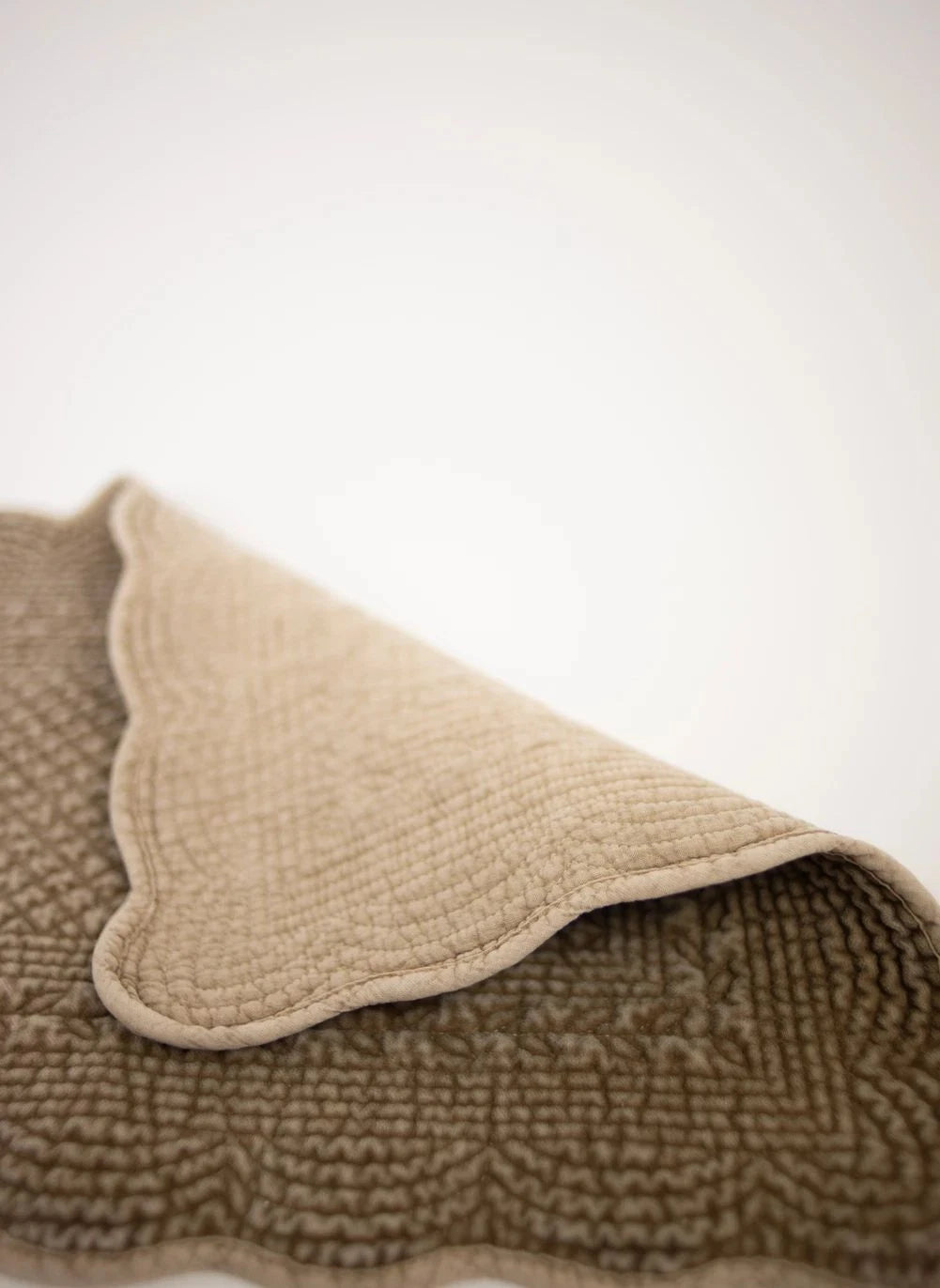 Olsson & Jensen - Delphine Placemats - Set of 4 | Taupe Brown