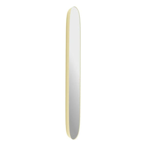 Muuto - Çerçeveli ayna 118x44.5 cm | Soluk sarı