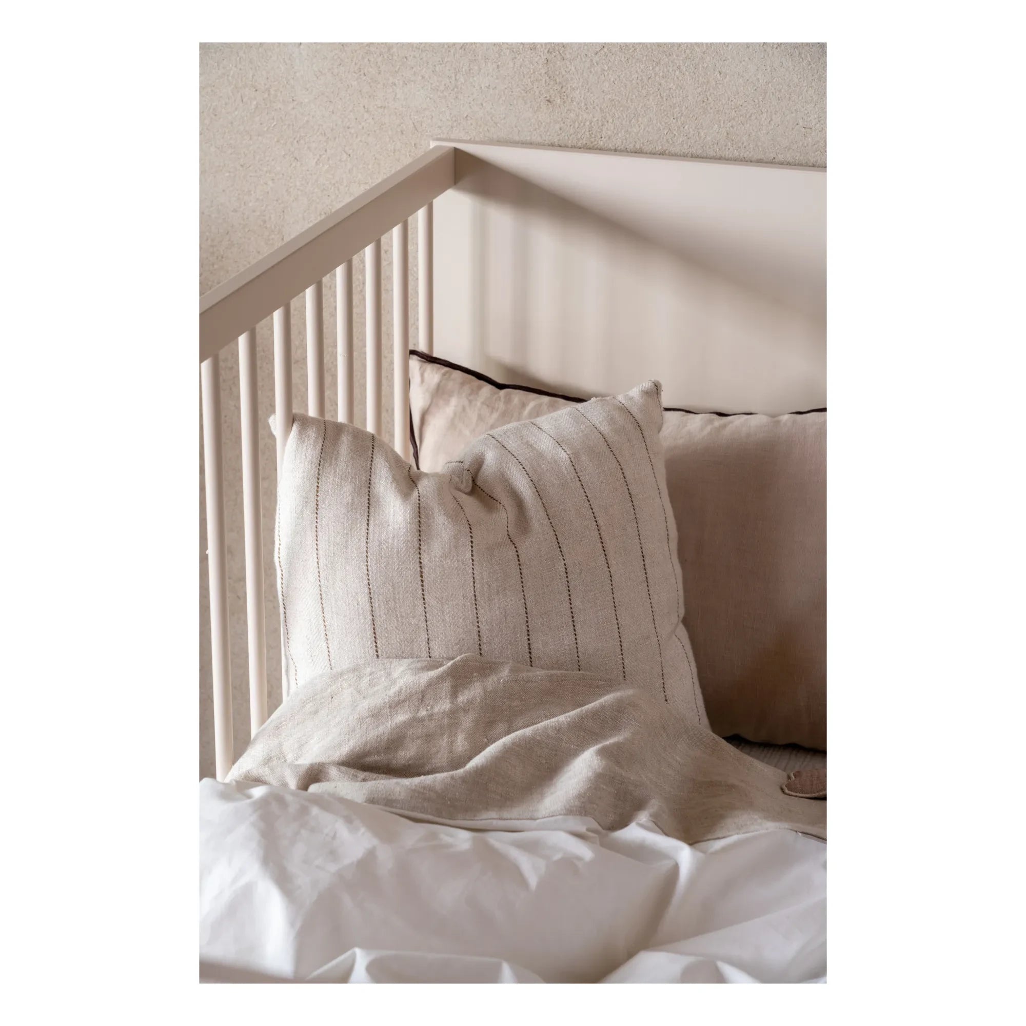 Quax - Flow Oak Crib 70 x 140 cm | Chalk