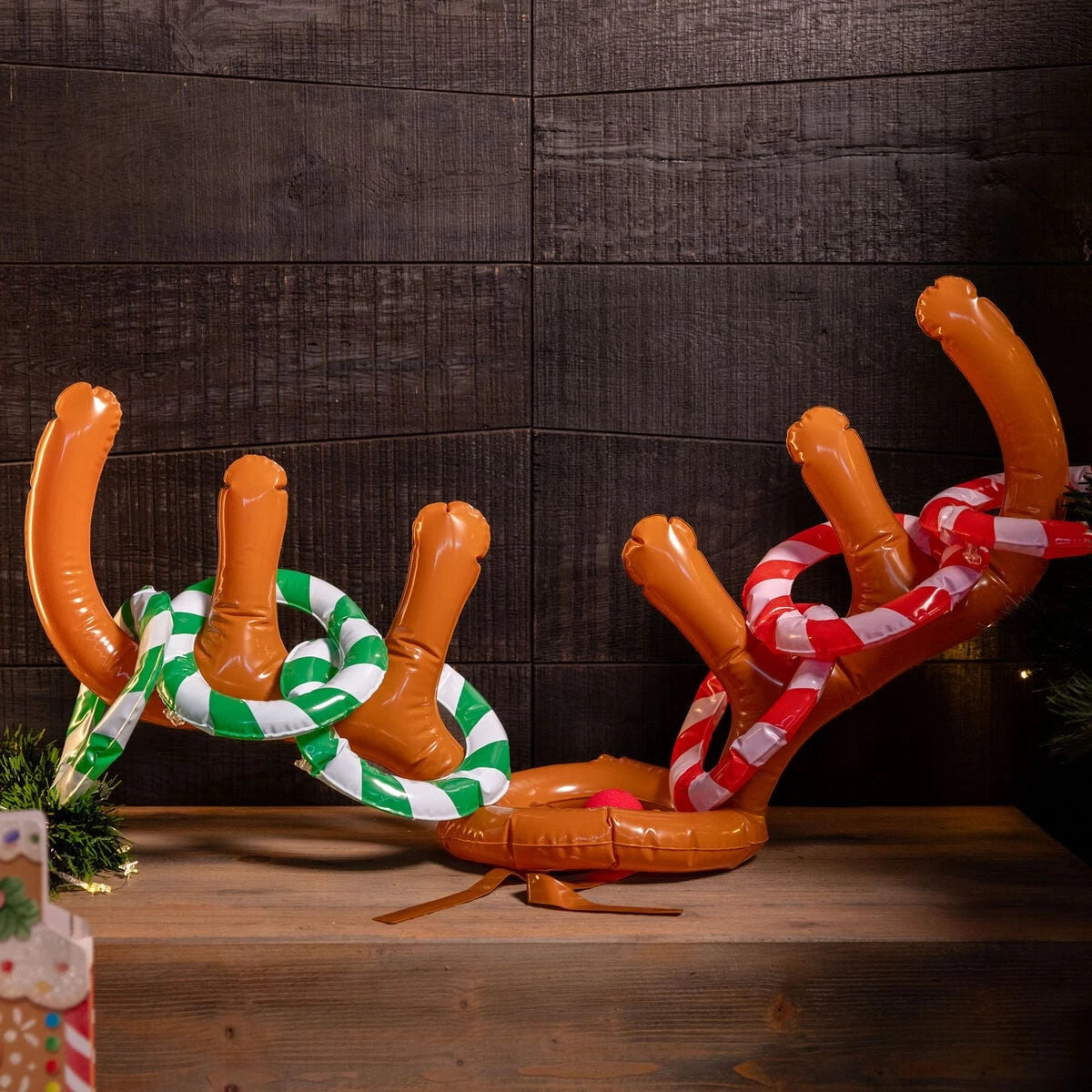 Legami - Inflatable Ring Toss - Oh My Deer