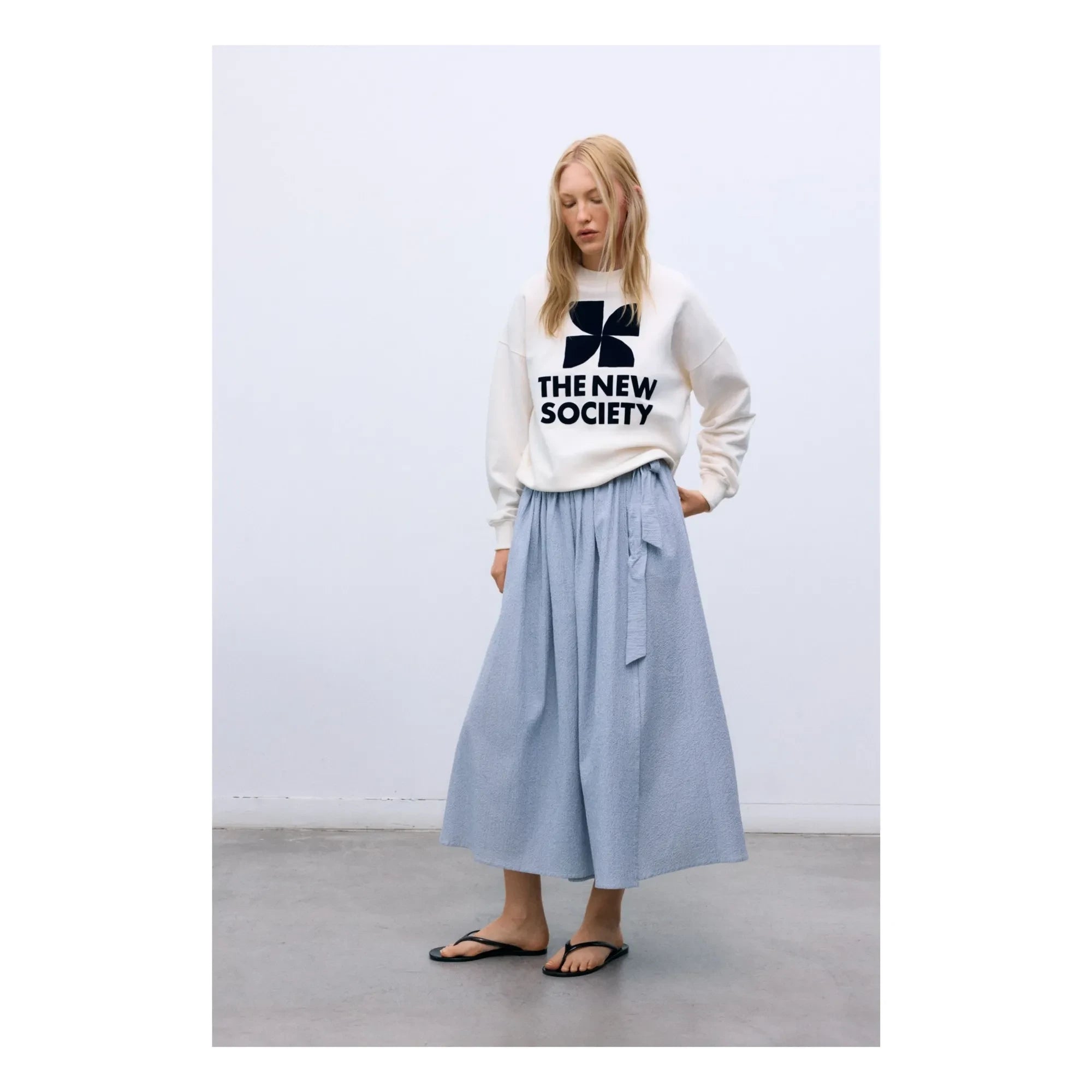 the new society - Cotton Sweatshirt | White