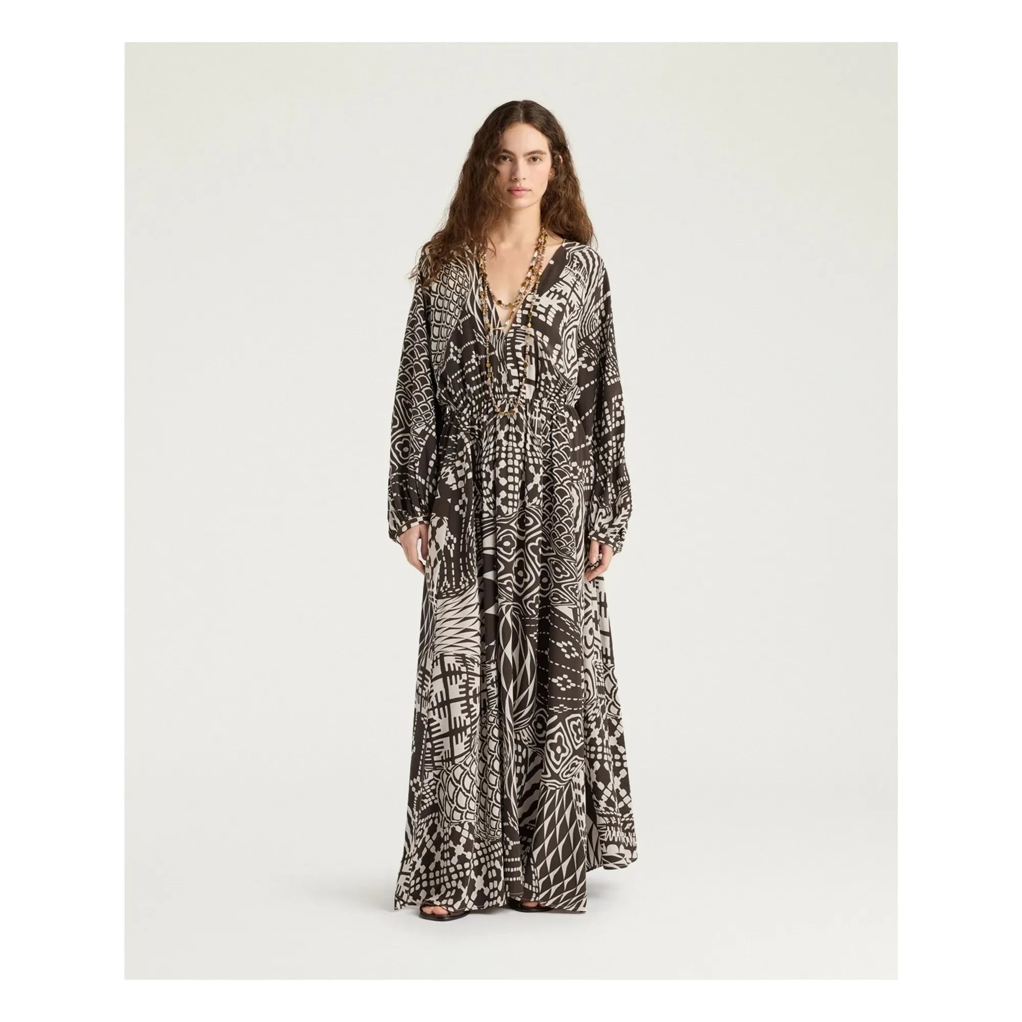 Momoni - Francisco Silk Dress | Chocolate