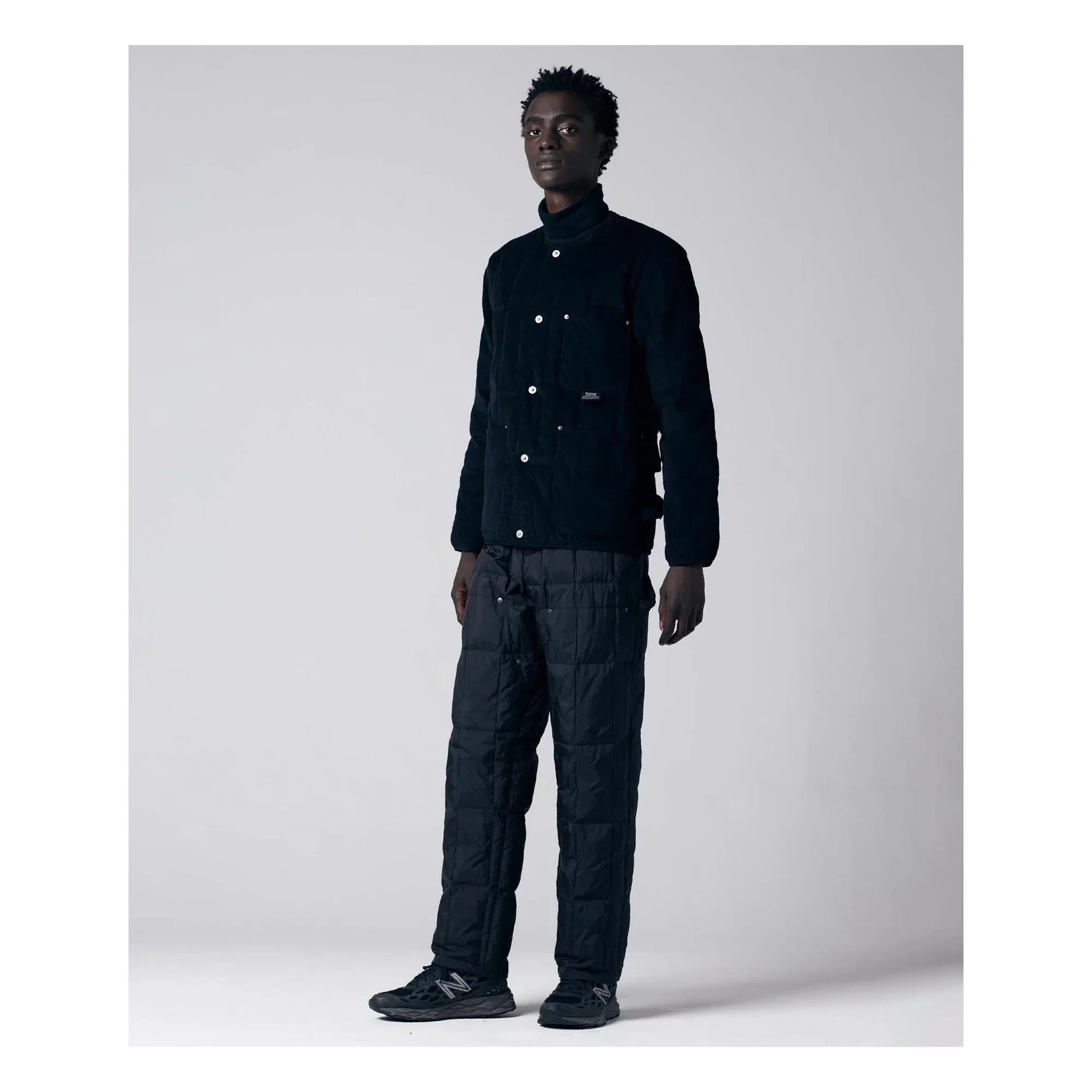 Taion - Velvet Round Neck Jacket | Black