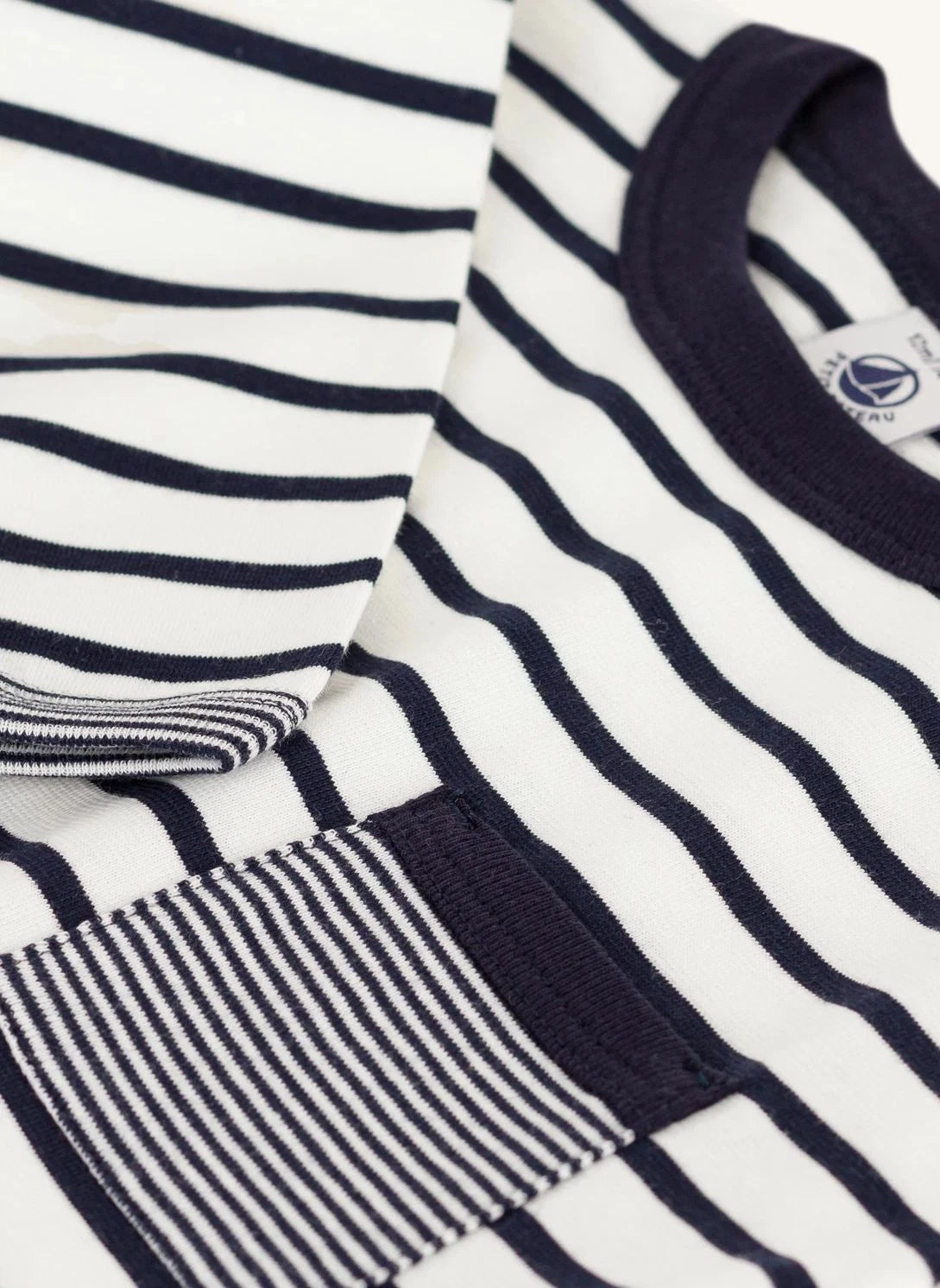 Petit Bateau - Organik pamuk | Beyaz Sailor's cep T-shirt