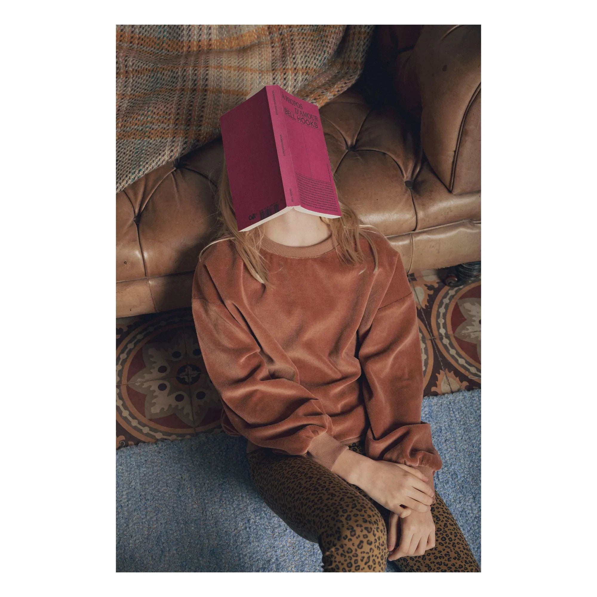 Marlot Paris - Maxime Velour Sweatshirt | Mocha