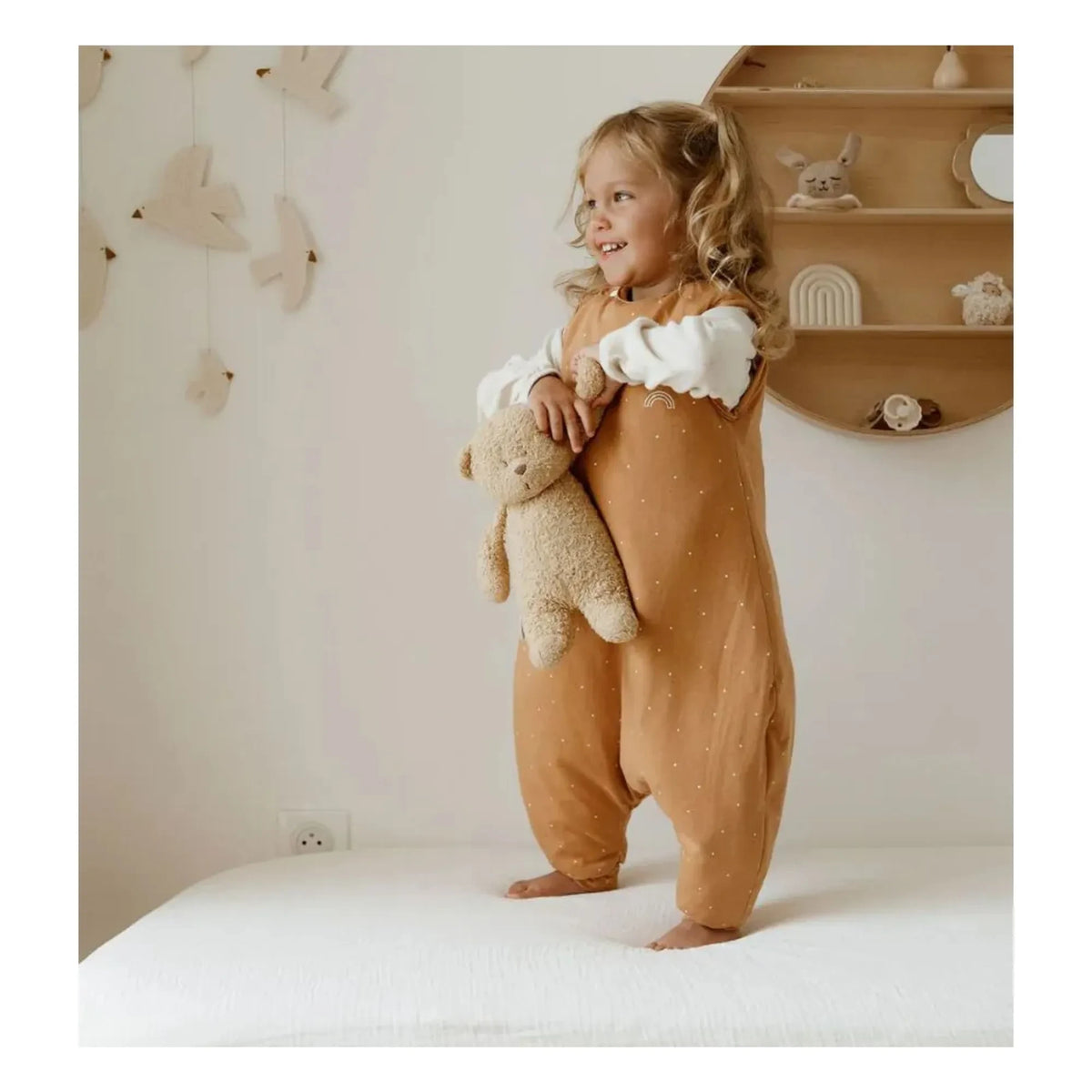 Les Petites Billes - Ourson All-Season, Footed, Reversible Sleep Suit | Camel