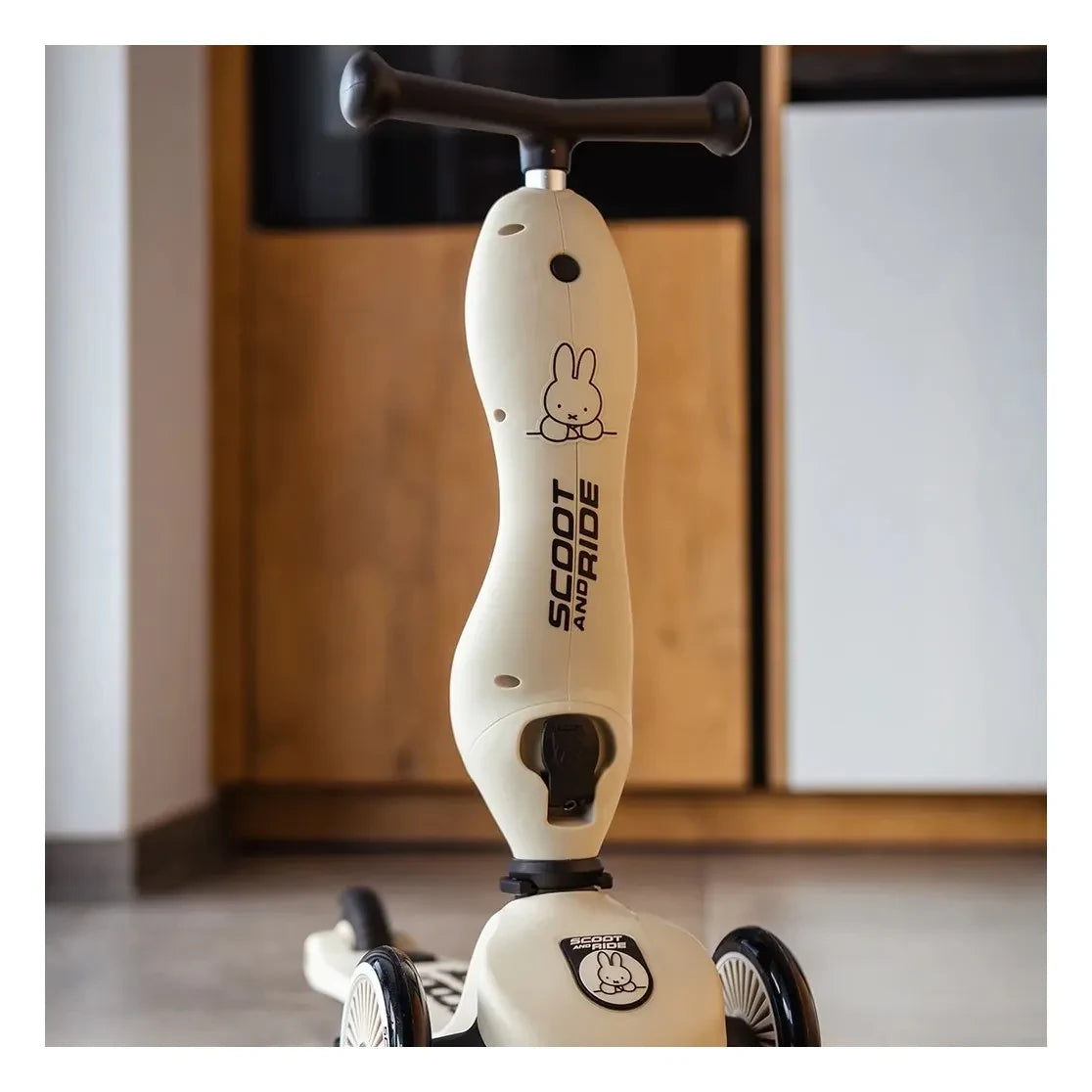Scoot & Ride - Higwaykick 1 Ayarlanabilir Scooter - Scoot&Ride x Miffy | Bej