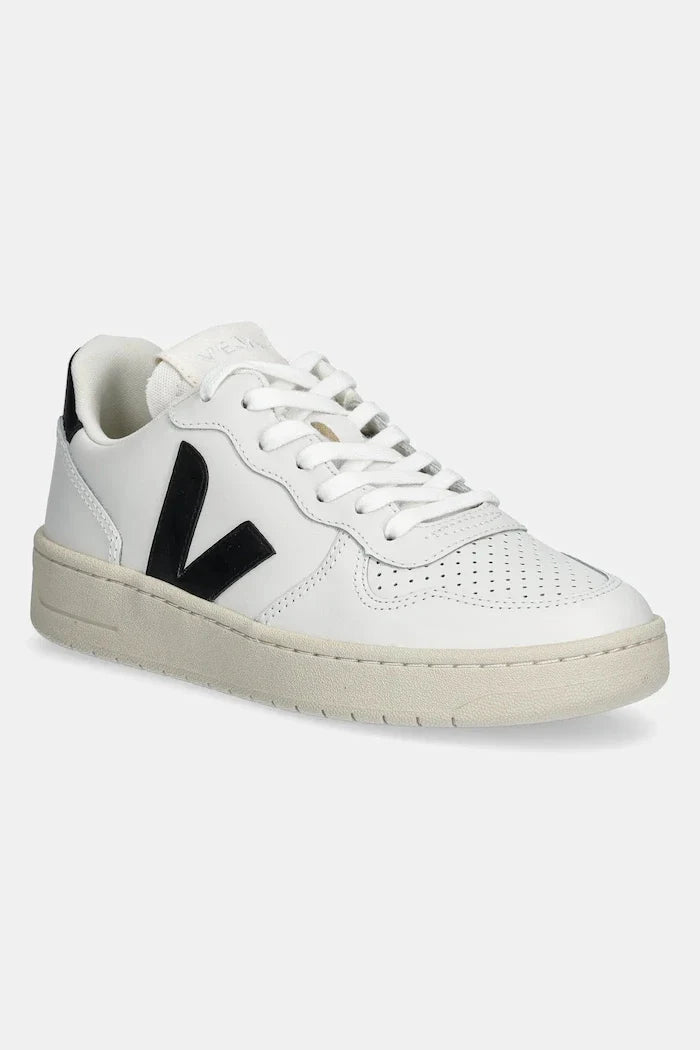 Veja VI0220738A V-10 LEATHER