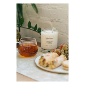 Brooklyn Candle Studio - Escapist Brooklyn Candle - 370 g