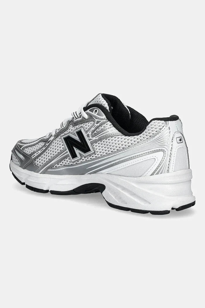 New Balance 740 Sneakers