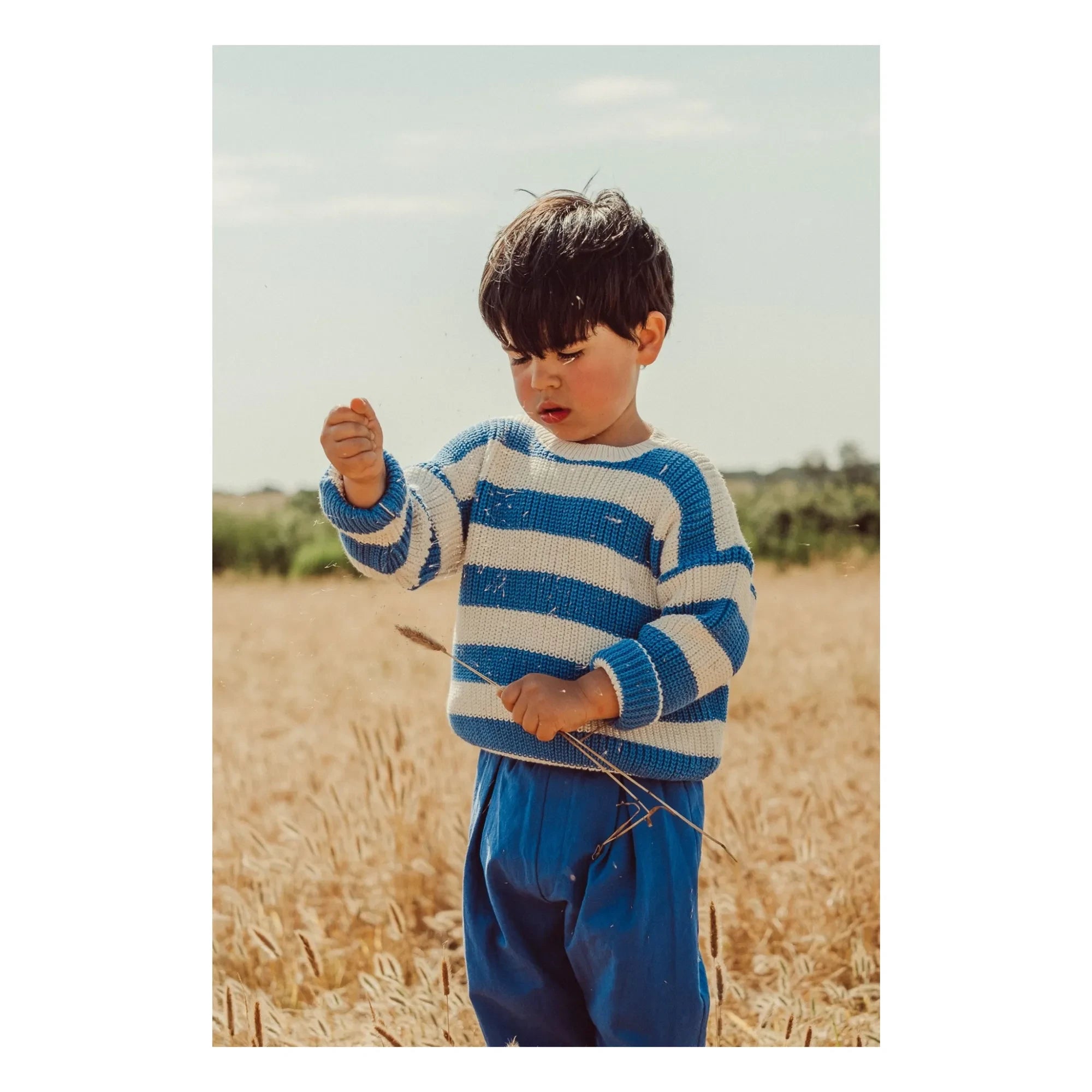 THE LiTTLE POETS - Gastão Striped Organic Cotton Sweater | Royal Blue