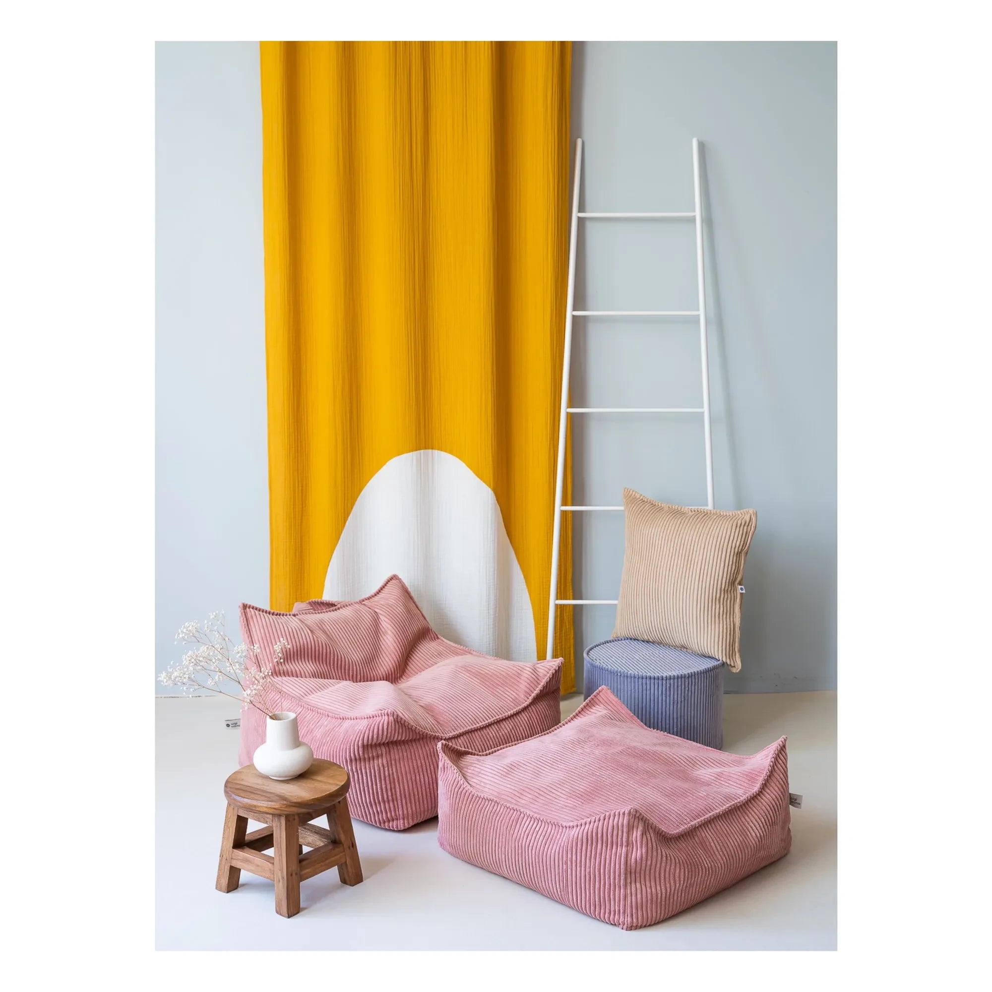 Wigiwama - Velvet Armchair | Pink
