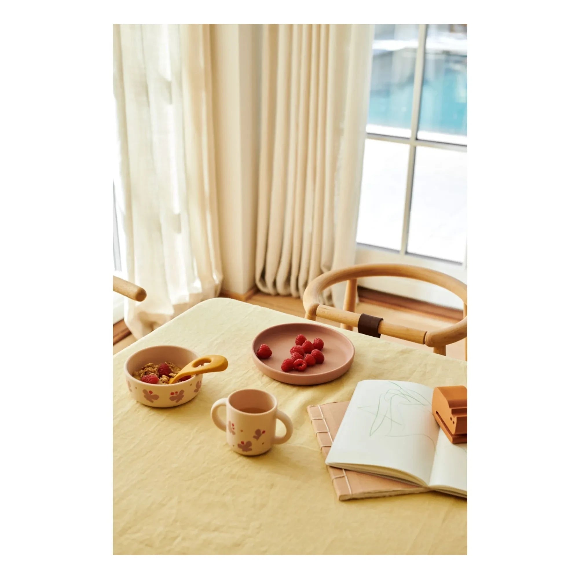 Liewood - Vivi Silicone Dinner Set - 4-Piece Set | Butterfly/Apple Blossom