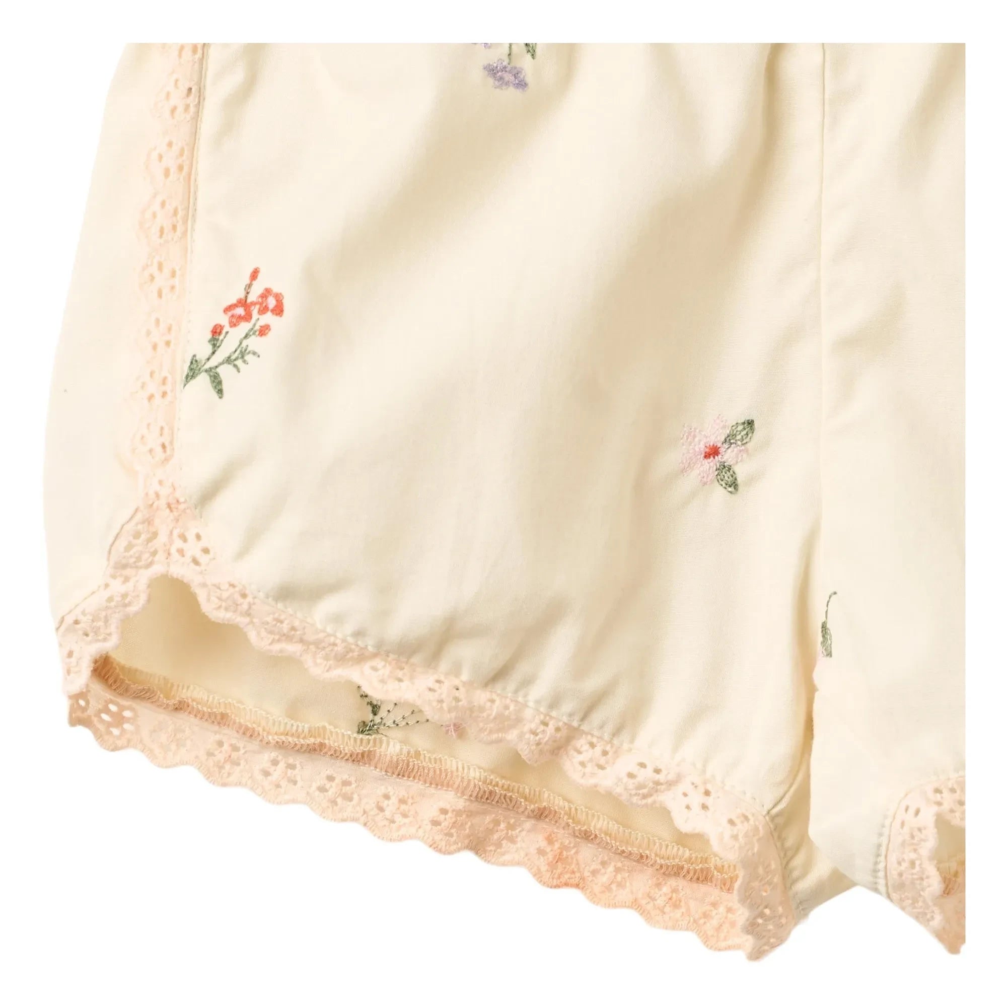 Wheat - Lace Embroidered Shorts Organic Cotton Flowers | Ivory