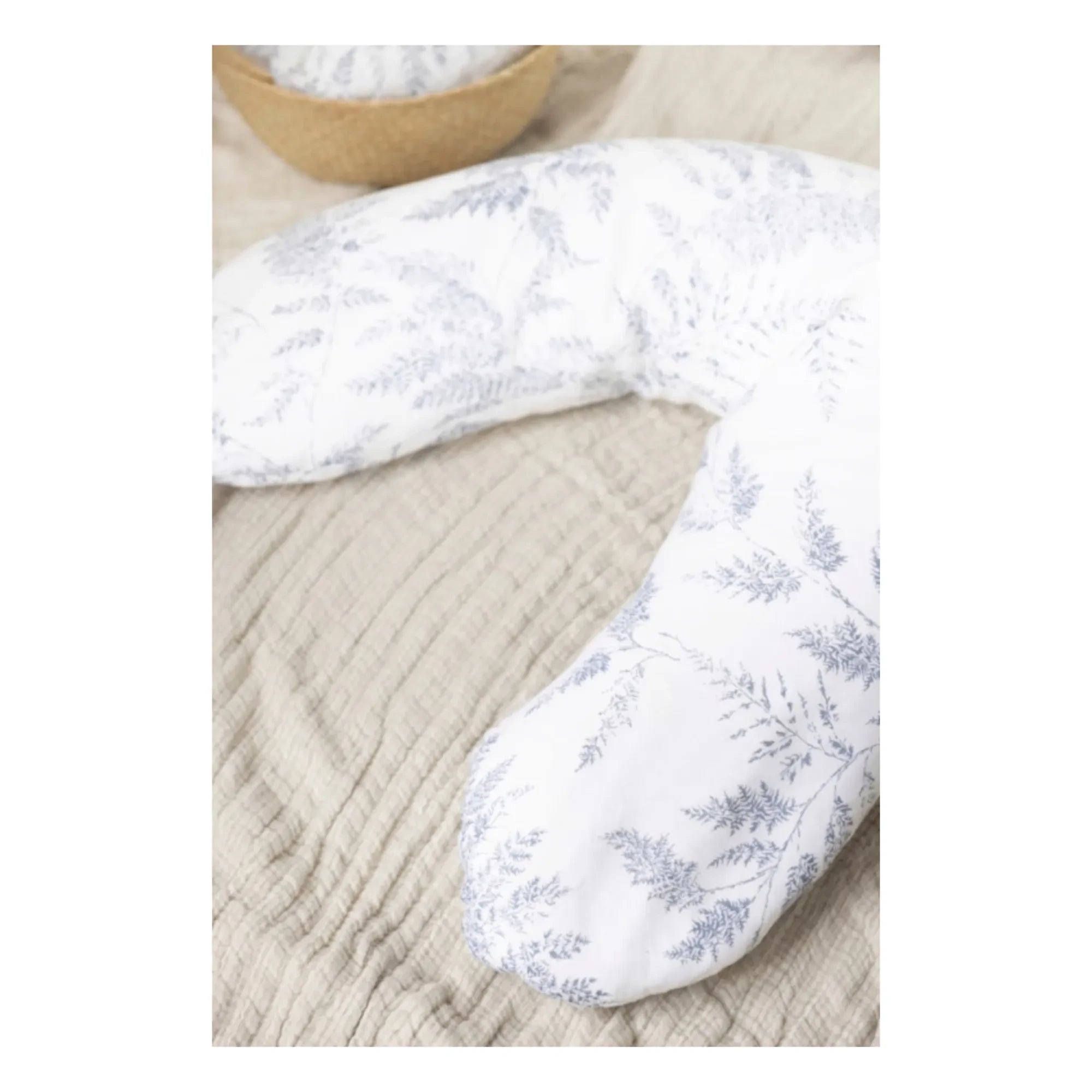 Tartine et Chocolat - Feuillage Nursing Pillow | Navy Blue