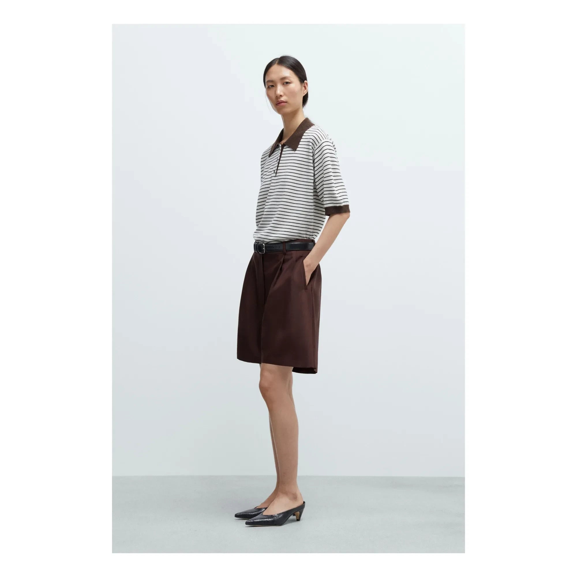 Cordera - Bermuda Tailored Wool Shorts | Burgundy