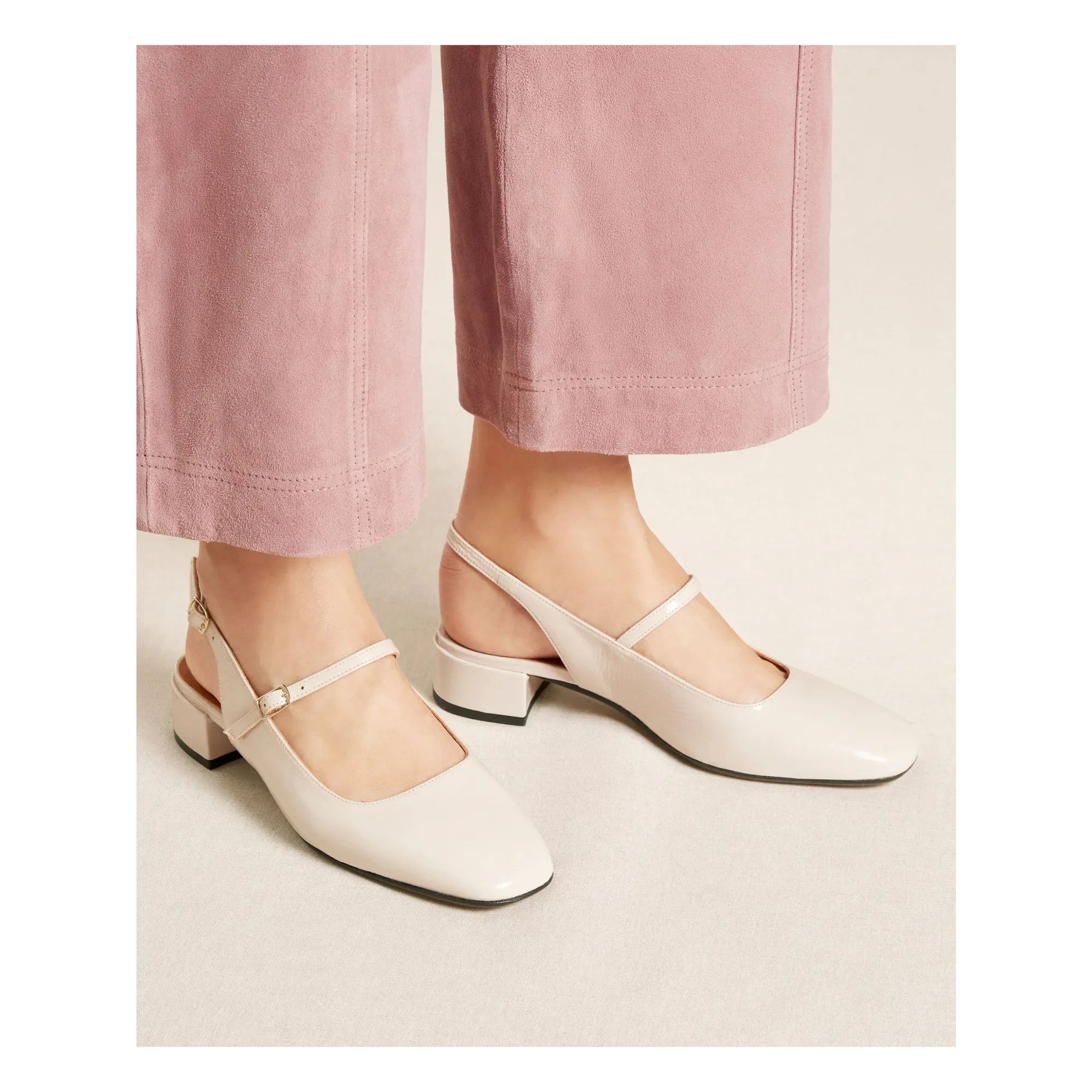 Rivecour - Ballerinas No.122 | White