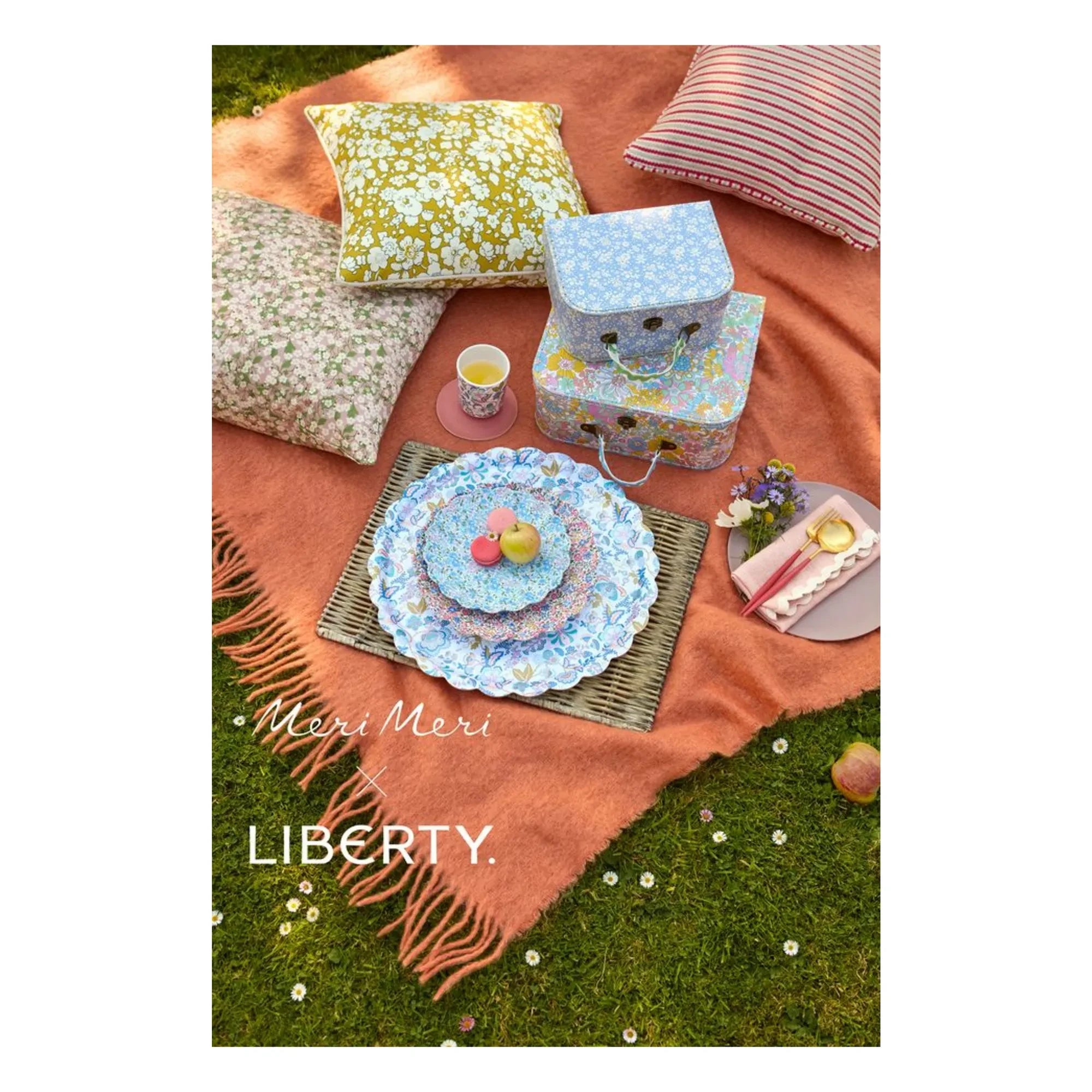 Meri Meri - Small Melamine Plates - Meri Meri x Liberty - Set of 4