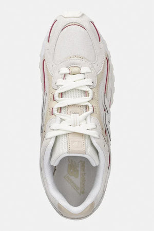 New Balance 204 kadın süet spor ayakkabı