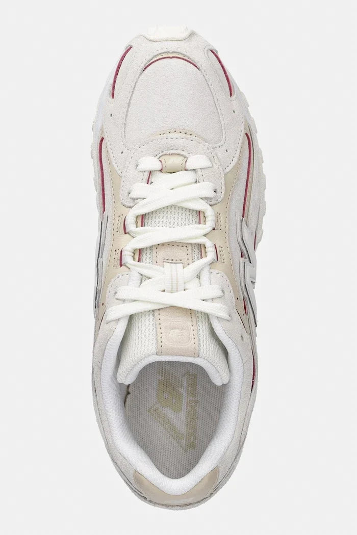 New Balance 204 kadın süet spor ayakkabı