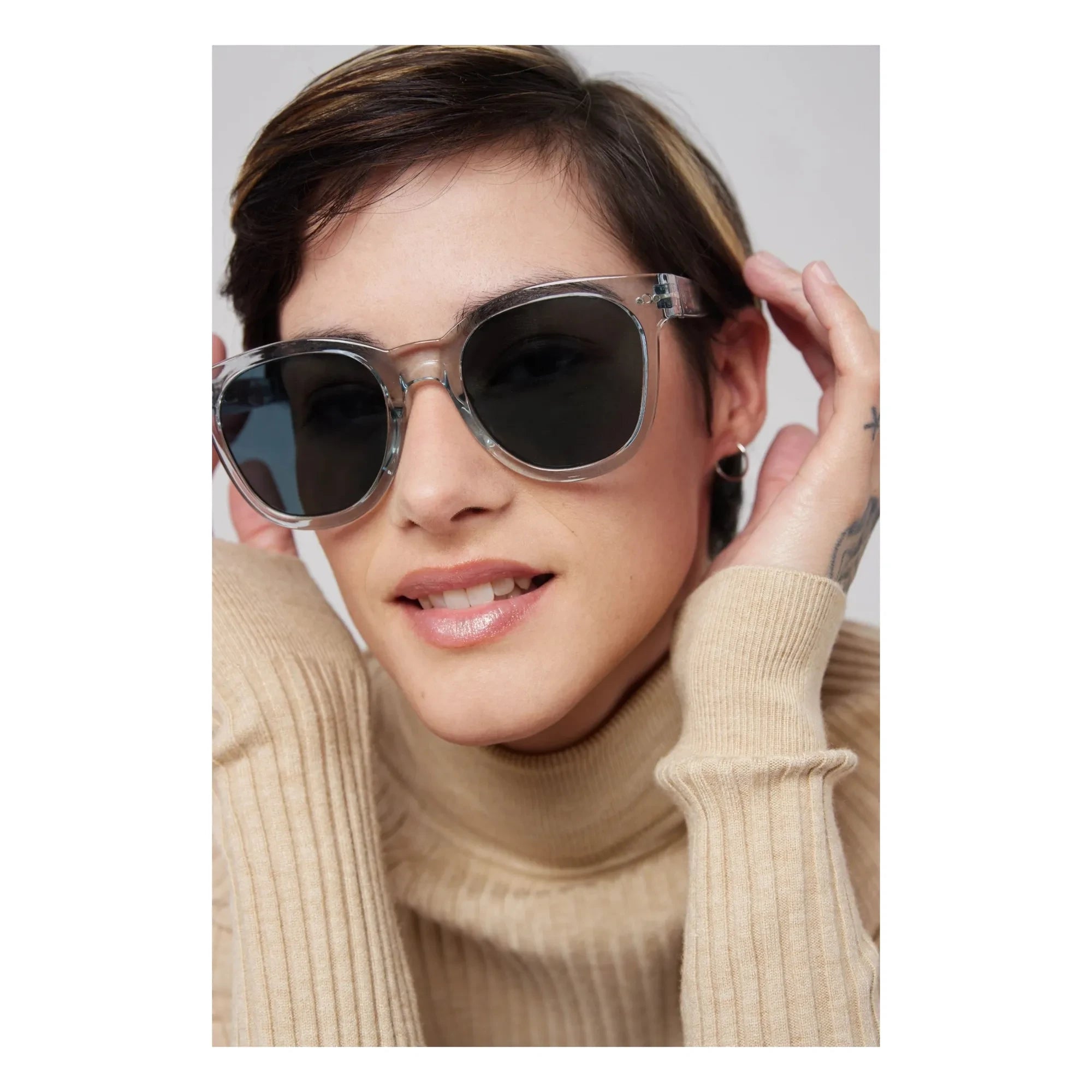 IZIPIZI - Sunglasses #N Oversized | Light Blue