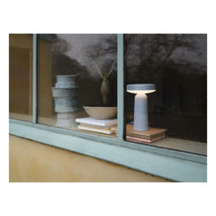 Muuto - Ease Table Lamp, Johan Van Hengel | Light Blue
