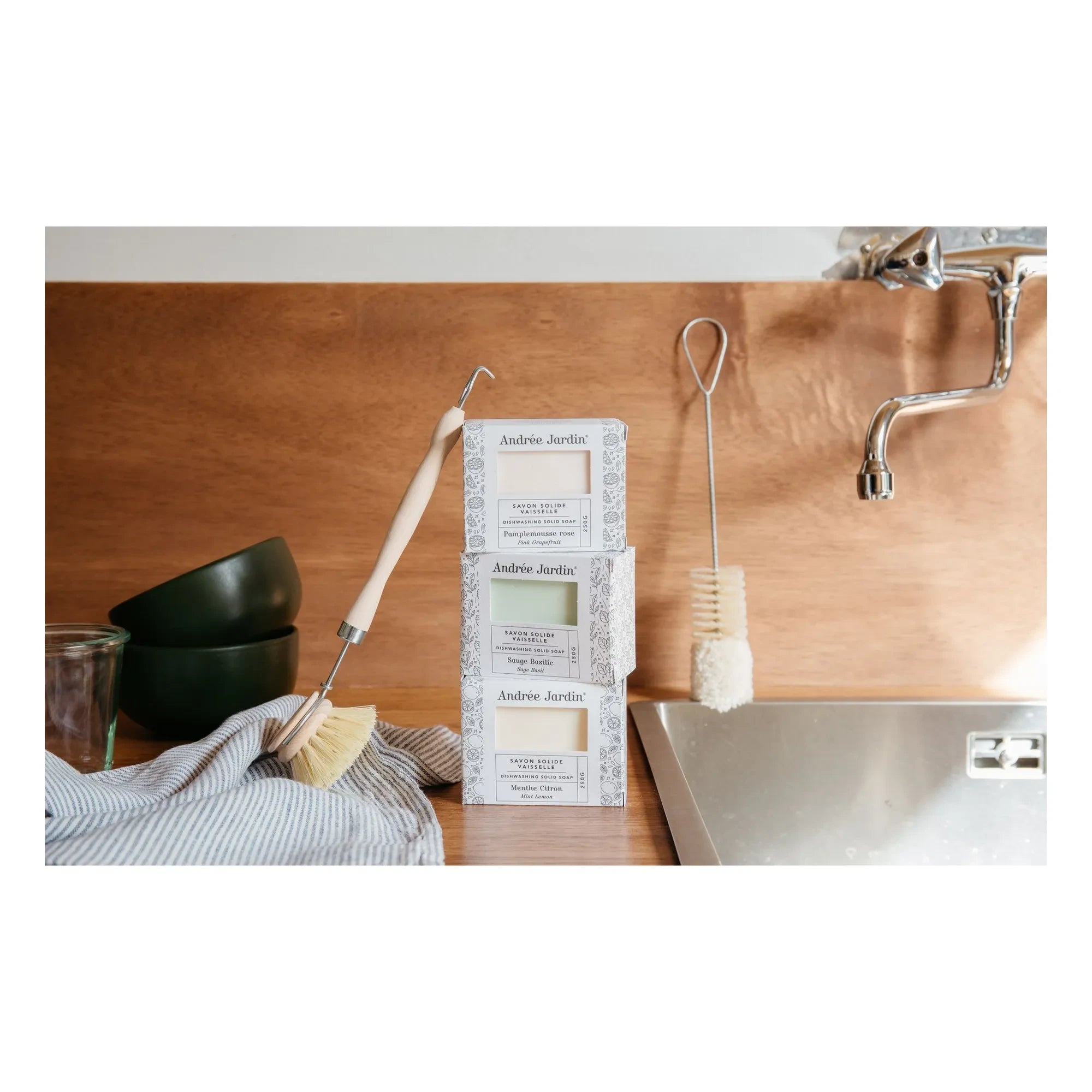 Andrée Jardin - Grapefruit Solid Dish Soap