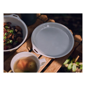 Kinto - Foris Enamel Dinner Plate | Ivory