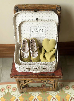 Editions Aimable - Heart Daphne | Pistachio green