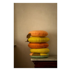 Muskhane - Felt lemon pillow | Yellow