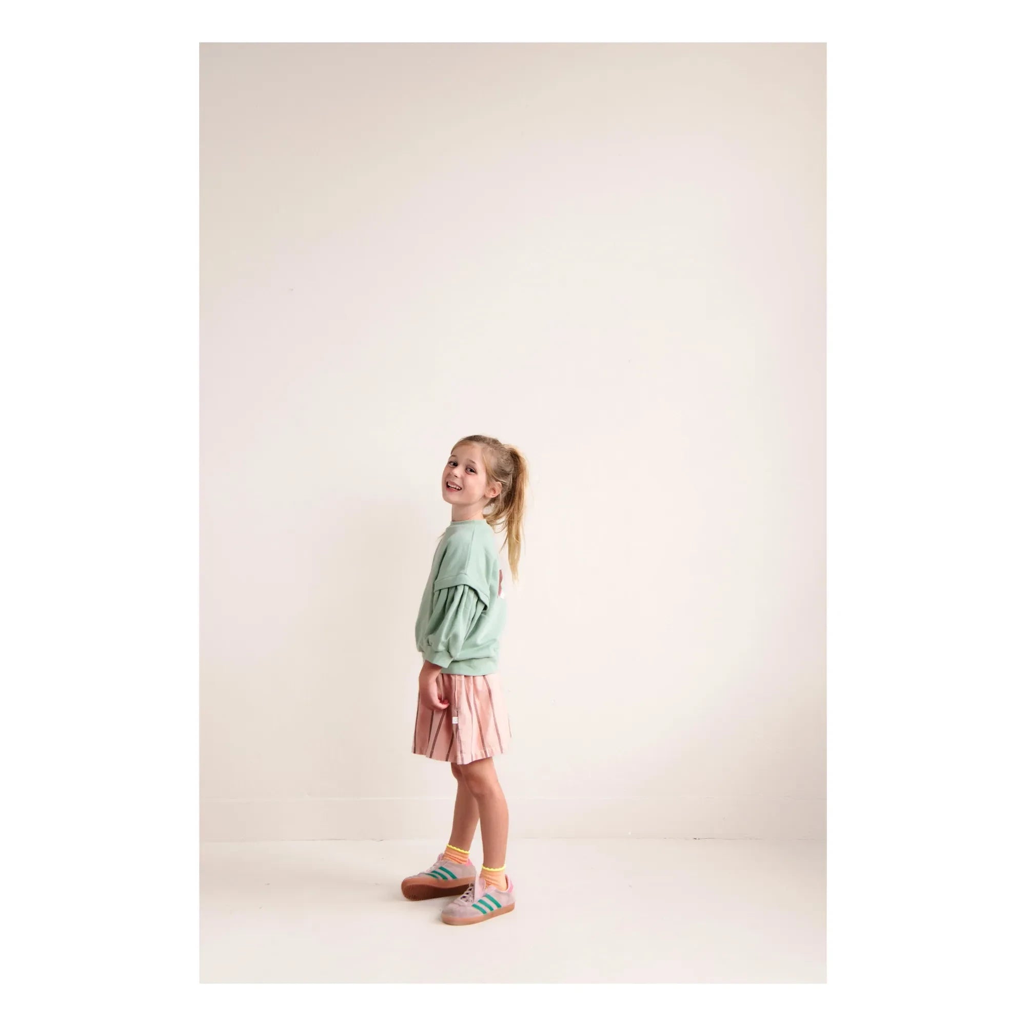 Jenest - Balloon Etoile Organic Cotton Sweatshirt | Almond Green