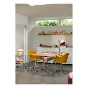 & Tradition - Colette ATD6 Table Lamp | Burgundy