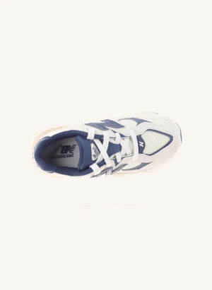 New Balance - Bağcıklı Sneaker 9060 | Lacivert
